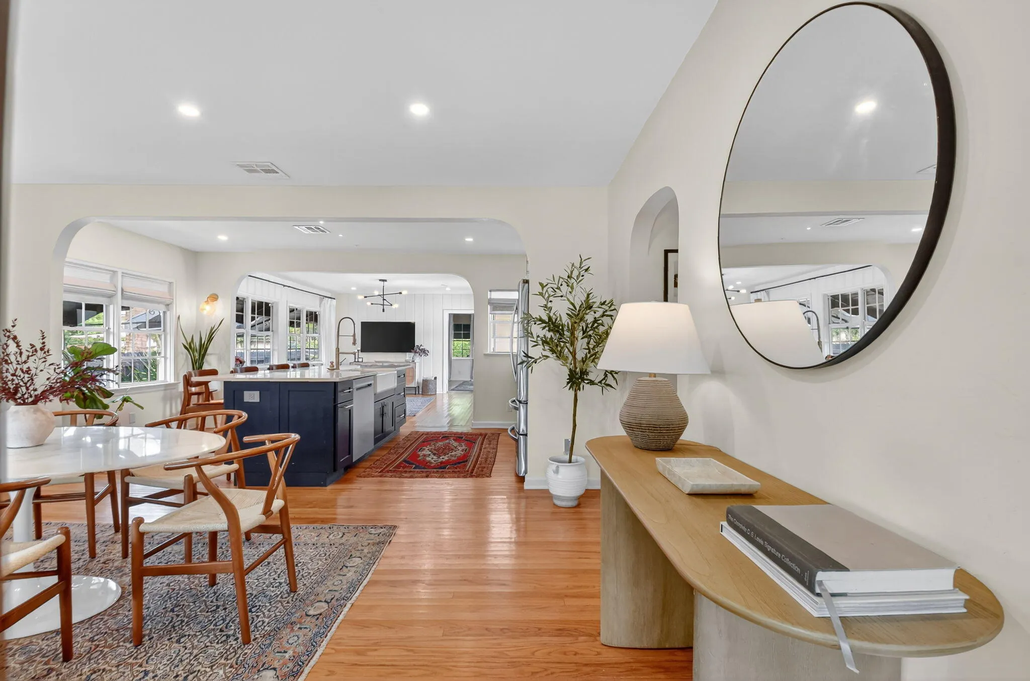 1001 Avon Road