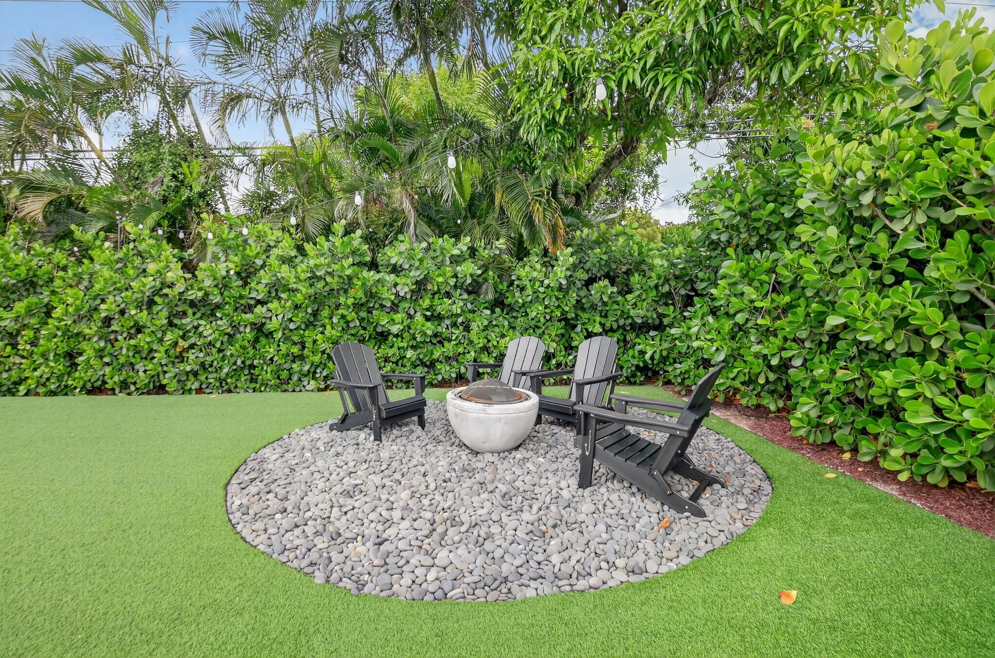 1001 Avon Road
