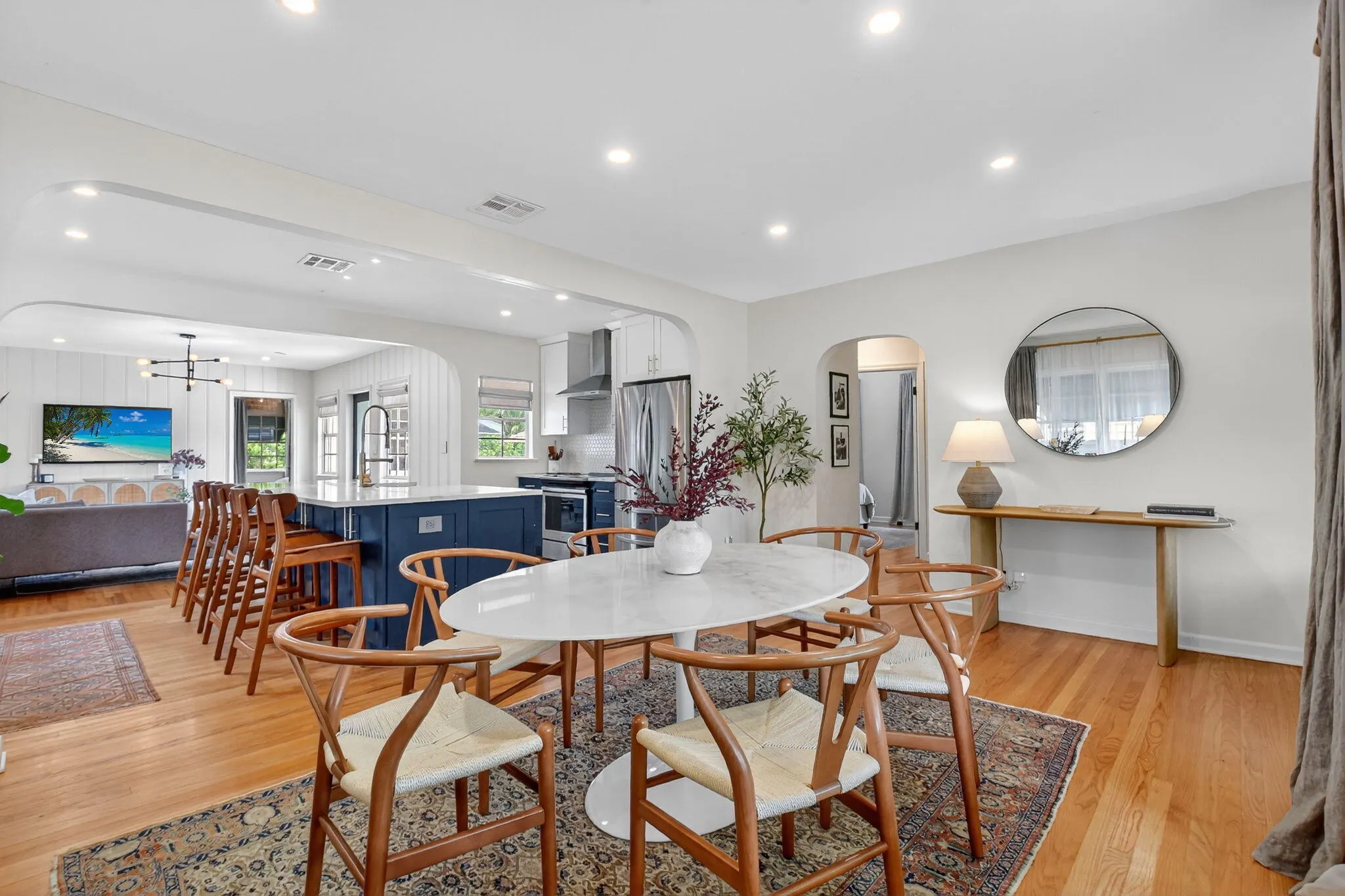 1001 Avon Road