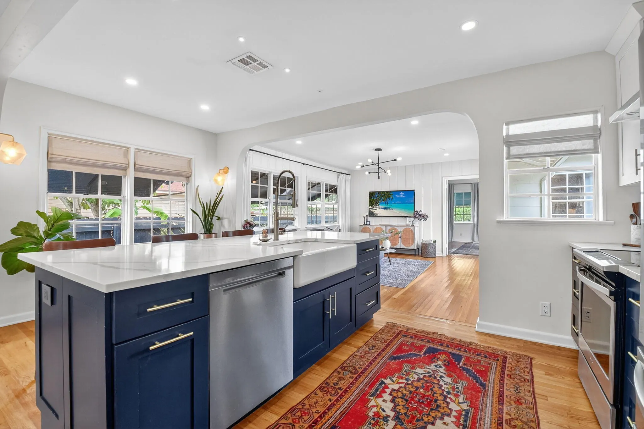 1001 Avon Road