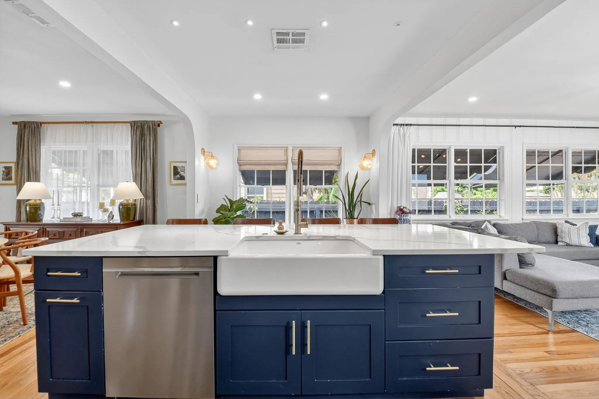 1001 Avon Road