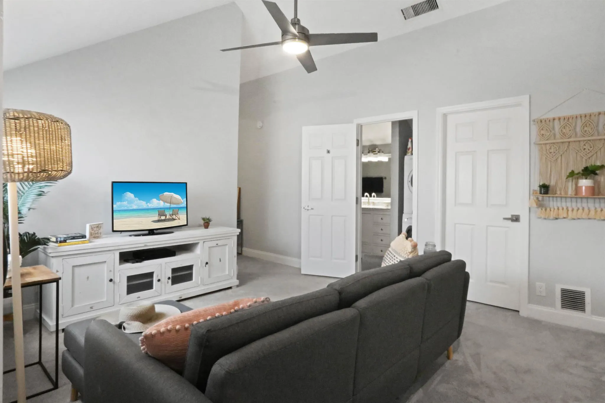 1605 S Us Highway 1, #M2-213