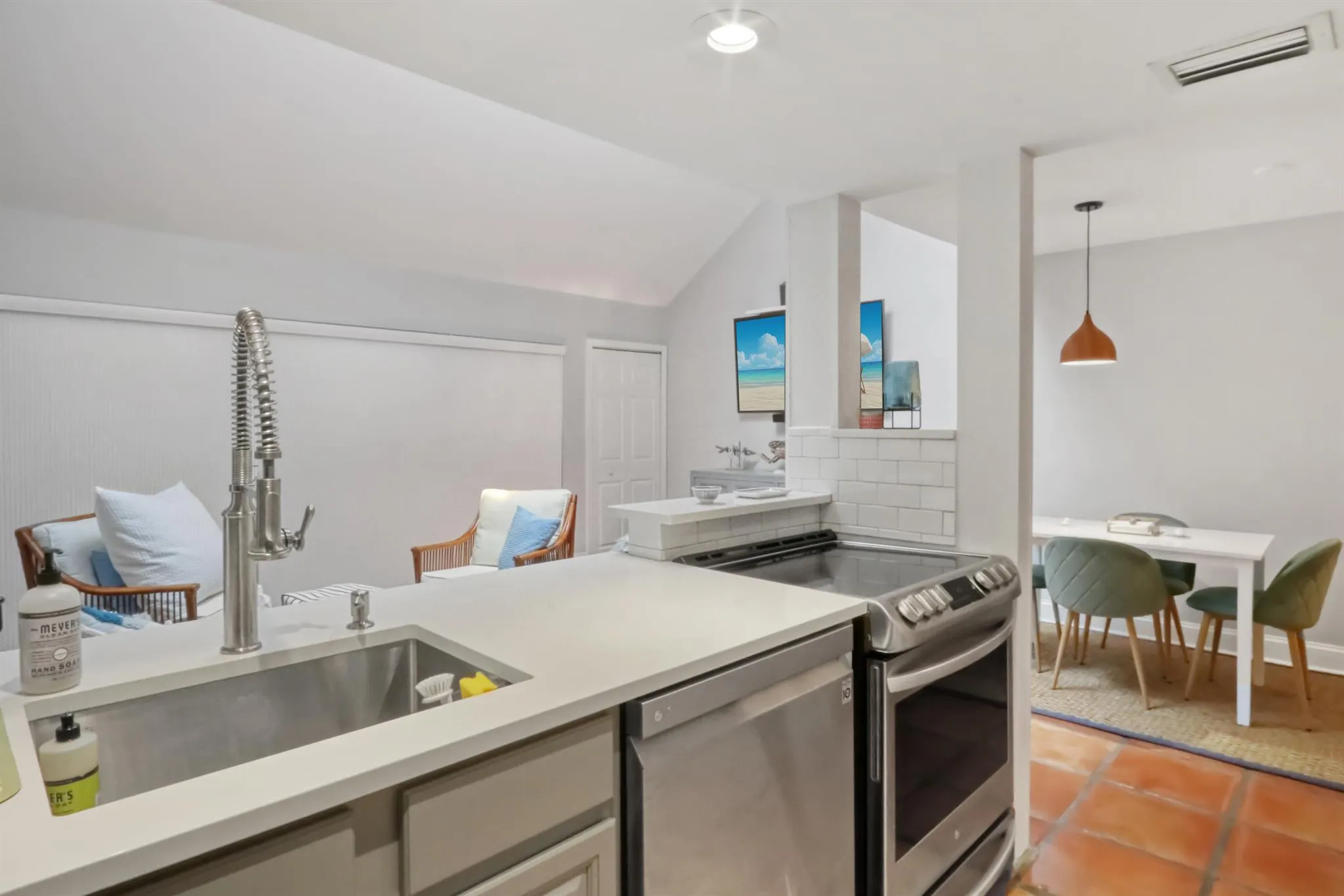 1605 S Us Highway 1, #M2-213