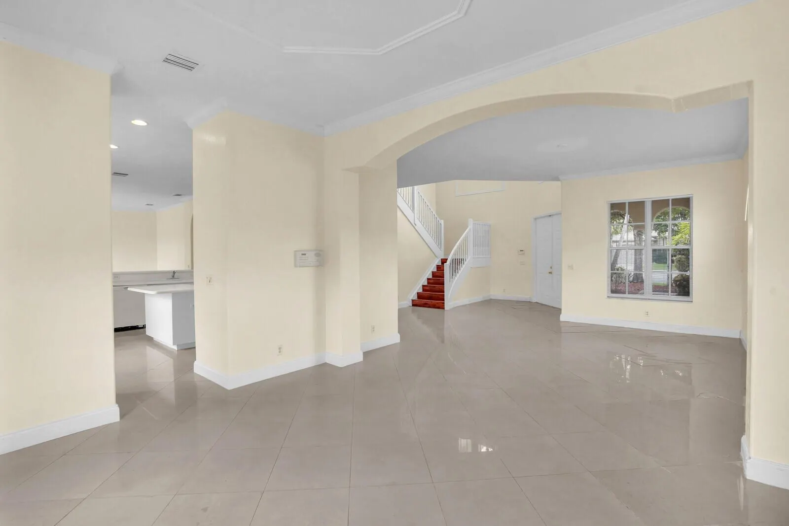 1324 Beacon Circle