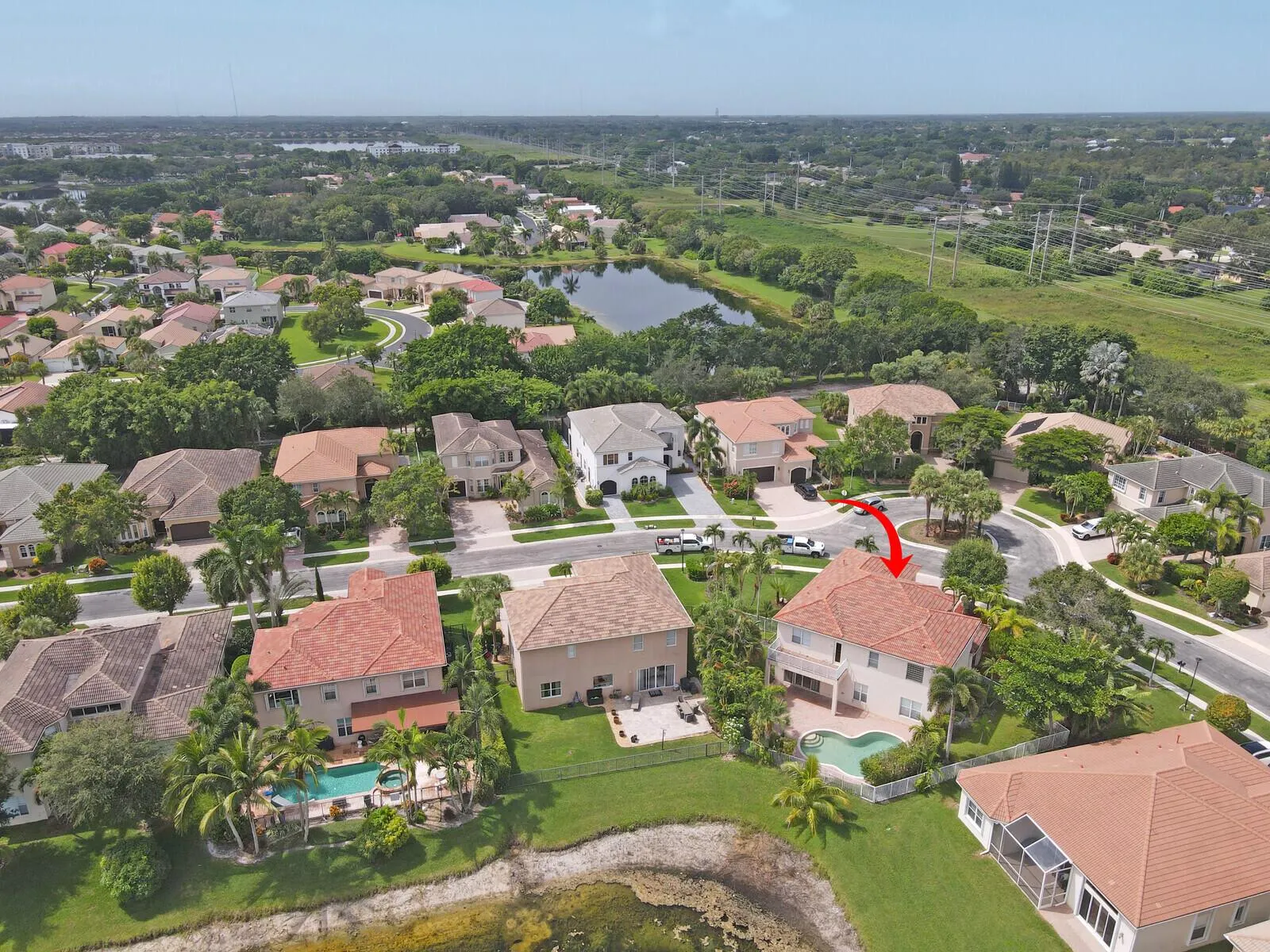 1324 Beacon Circle