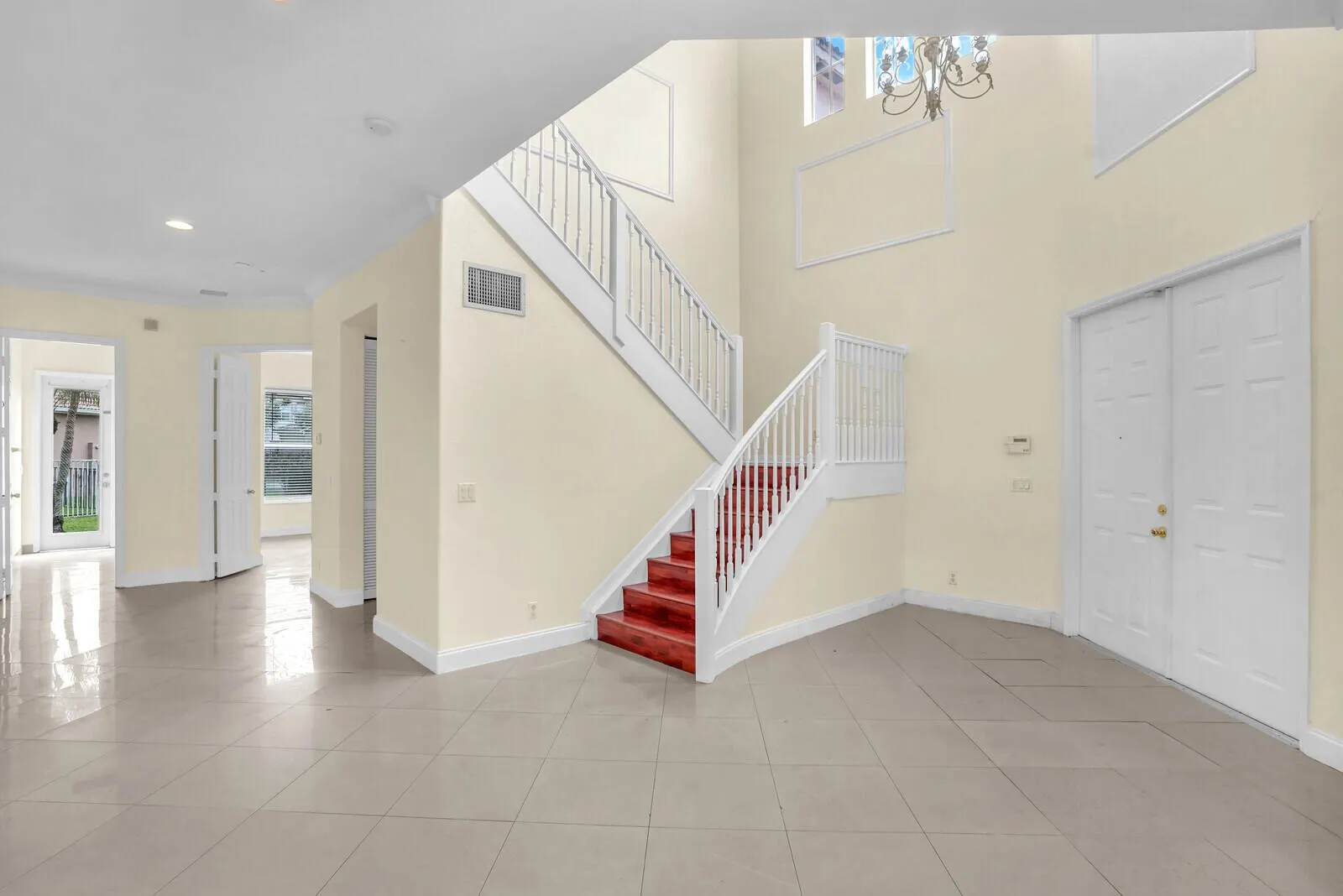 1324 Beacon Circle
