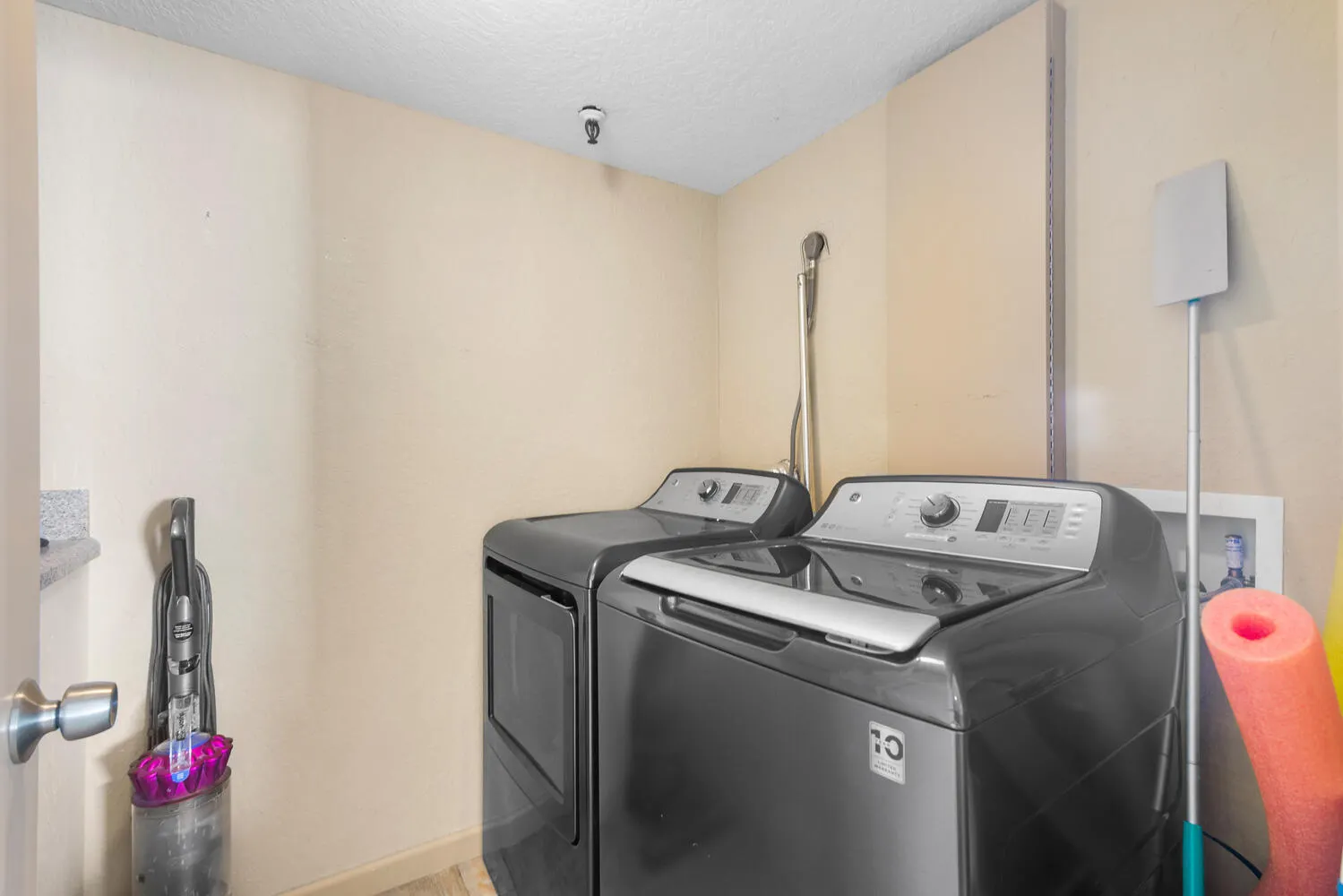 3009 So. Ocean Boulevard, #901