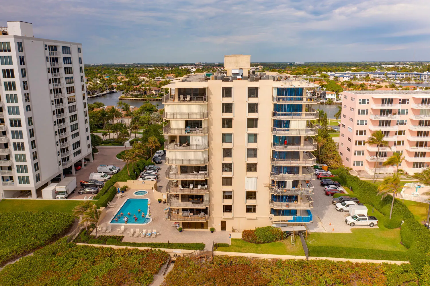 3009 So. Ocean Boulevard, #901