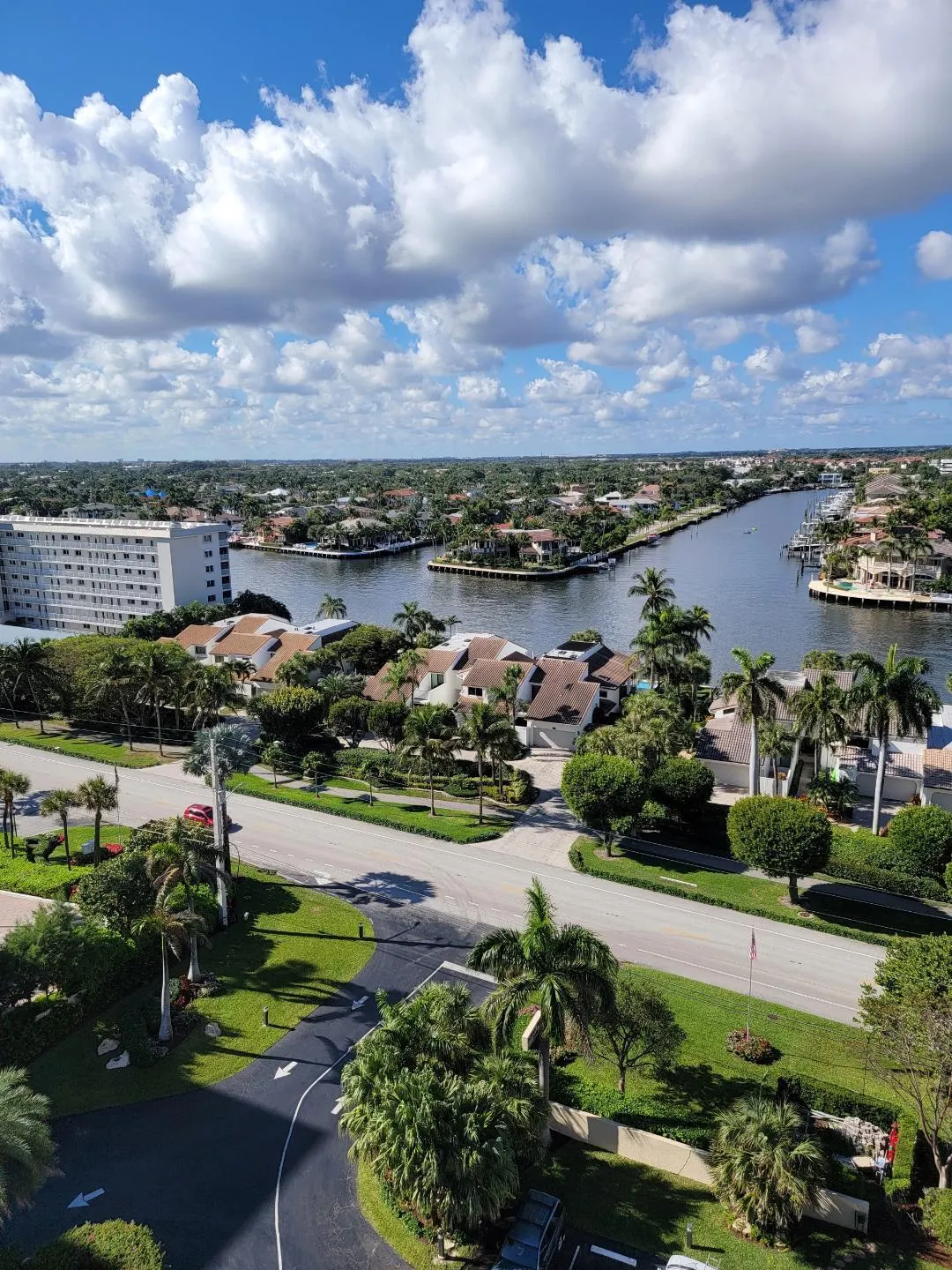 3009 So. Ocean Boulevard, #901