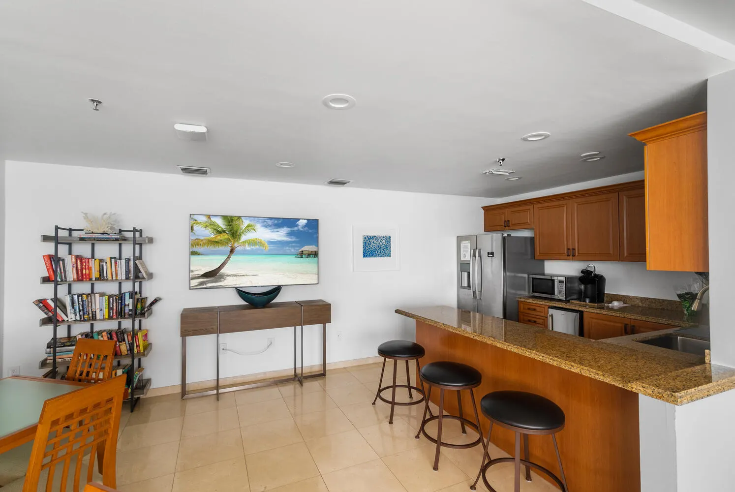 3009 So. Ocean Boulevard, #901