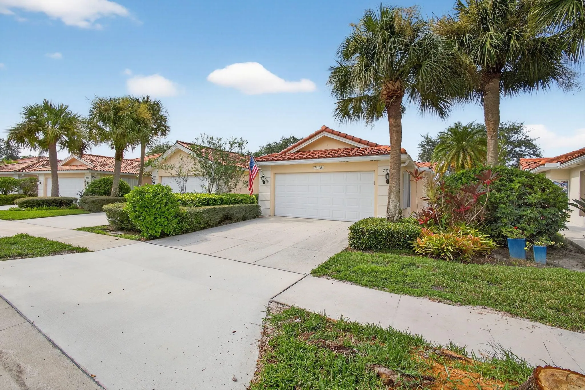 7112 Grassy Bay Drive