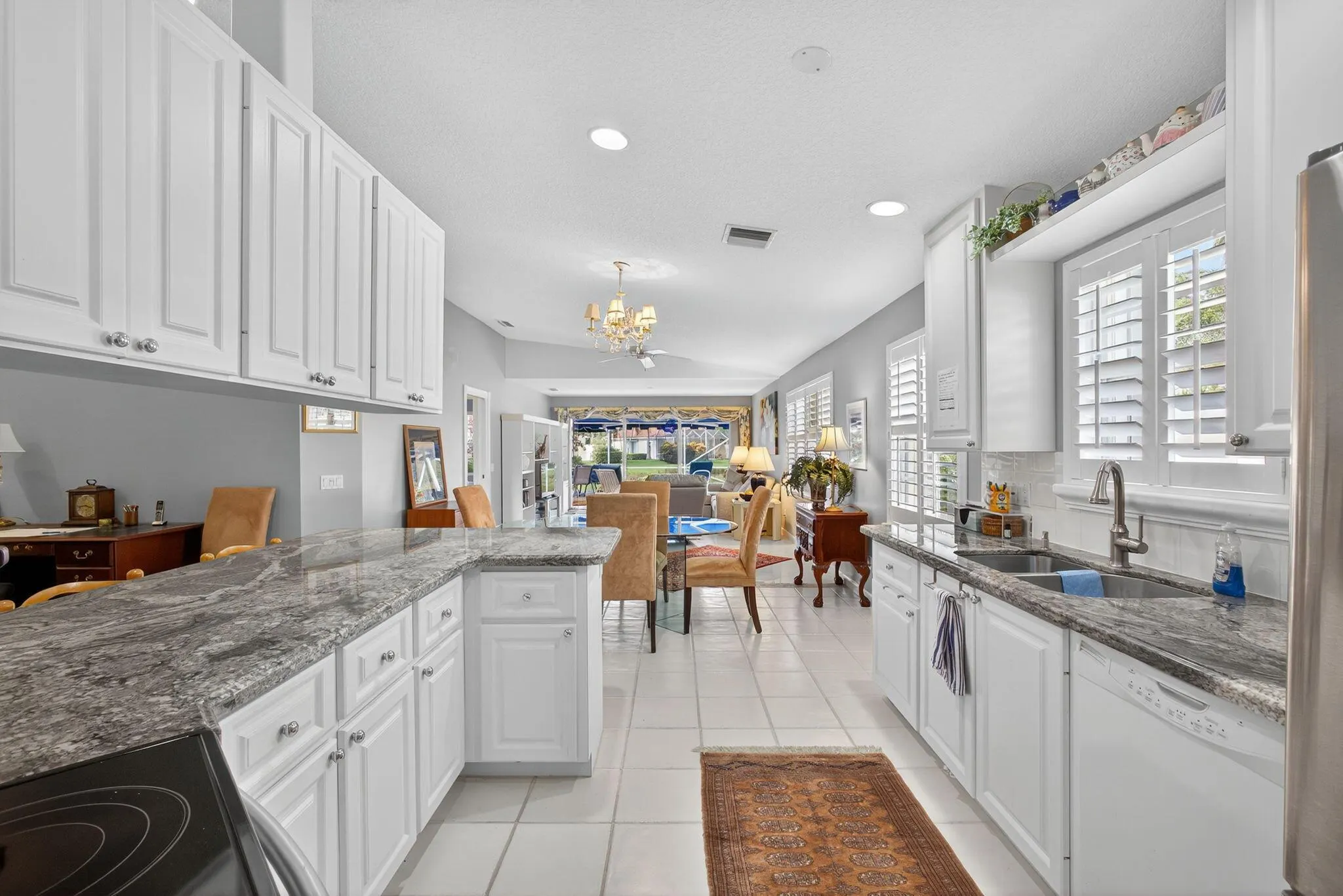 7112 Grassy Bay Drive