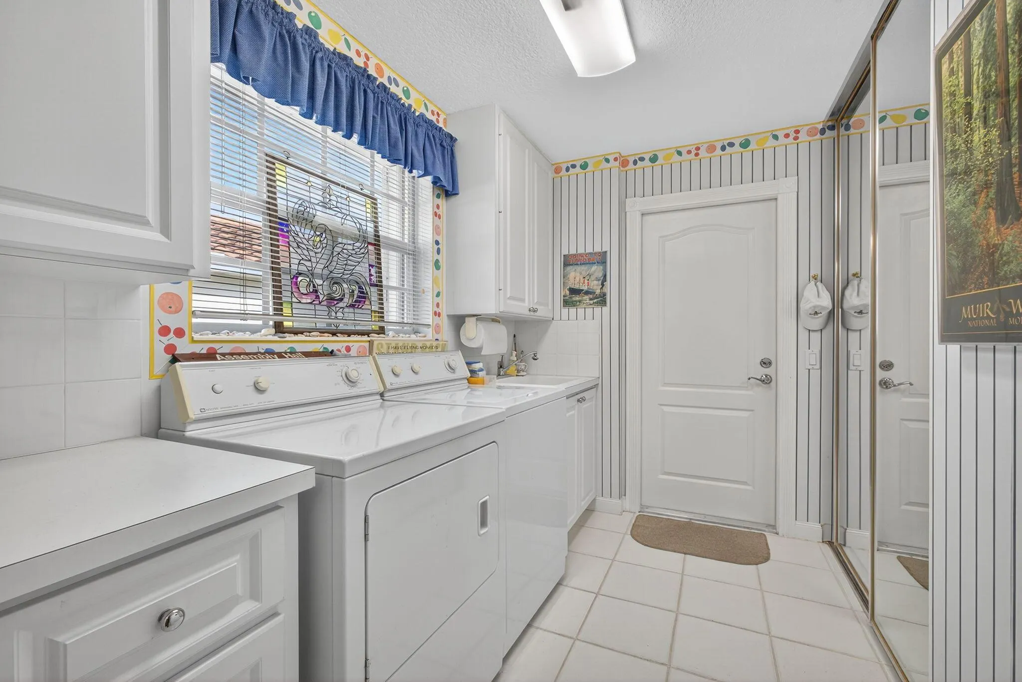 7112 Grassy Bay Drive