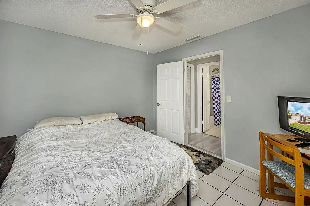 1166 Belmore Terrace