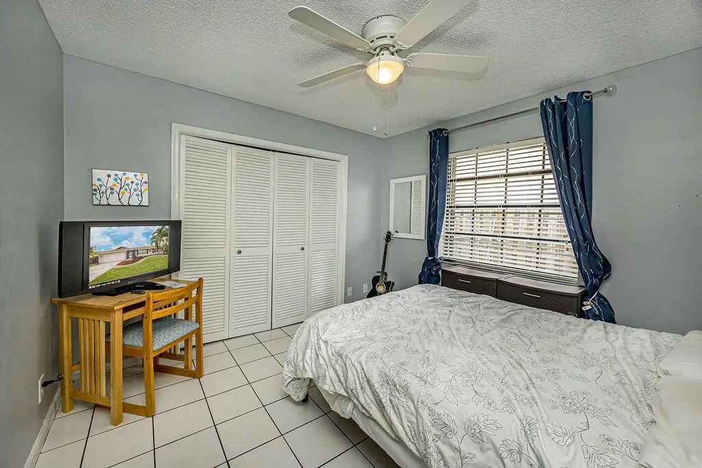 1166 Belmore Terrace