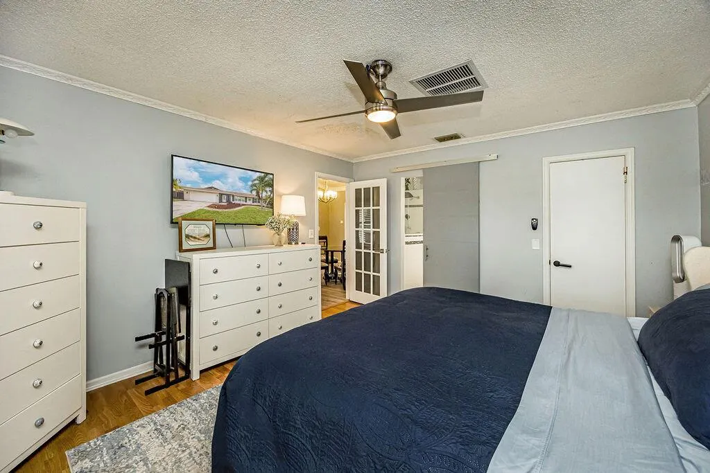 1166 Belmore Terrace