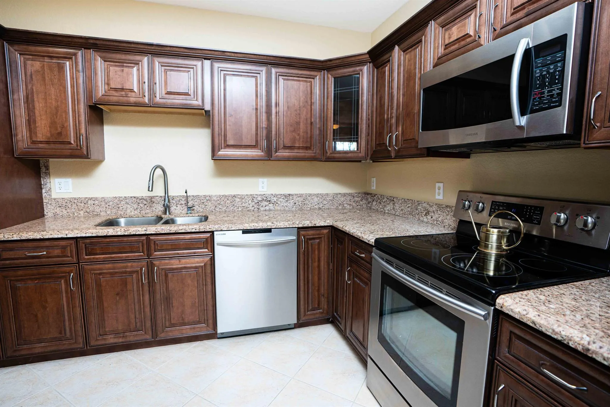 10520 SW Stephanie Way, #2103
