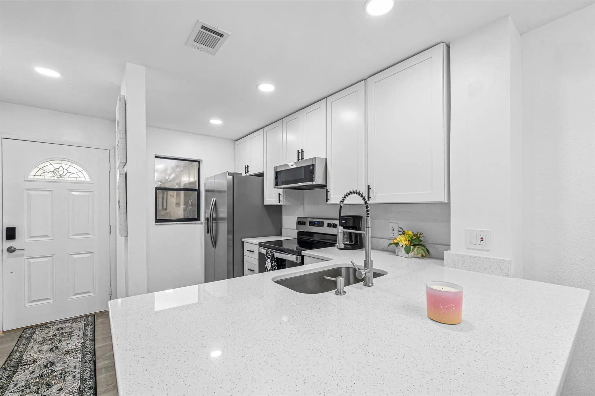 4225 N Highway A1a, #17
