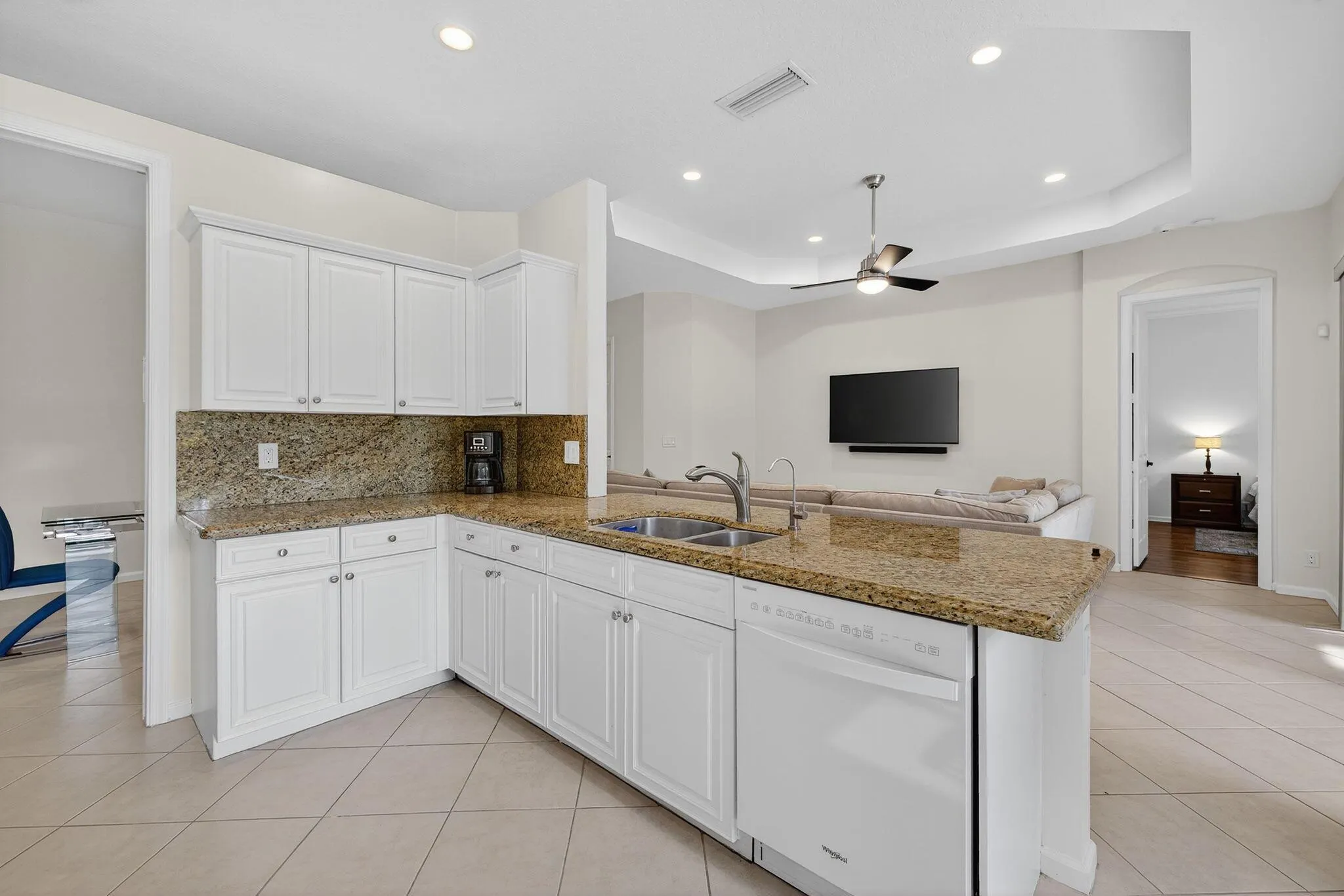 8828 Sandown Way