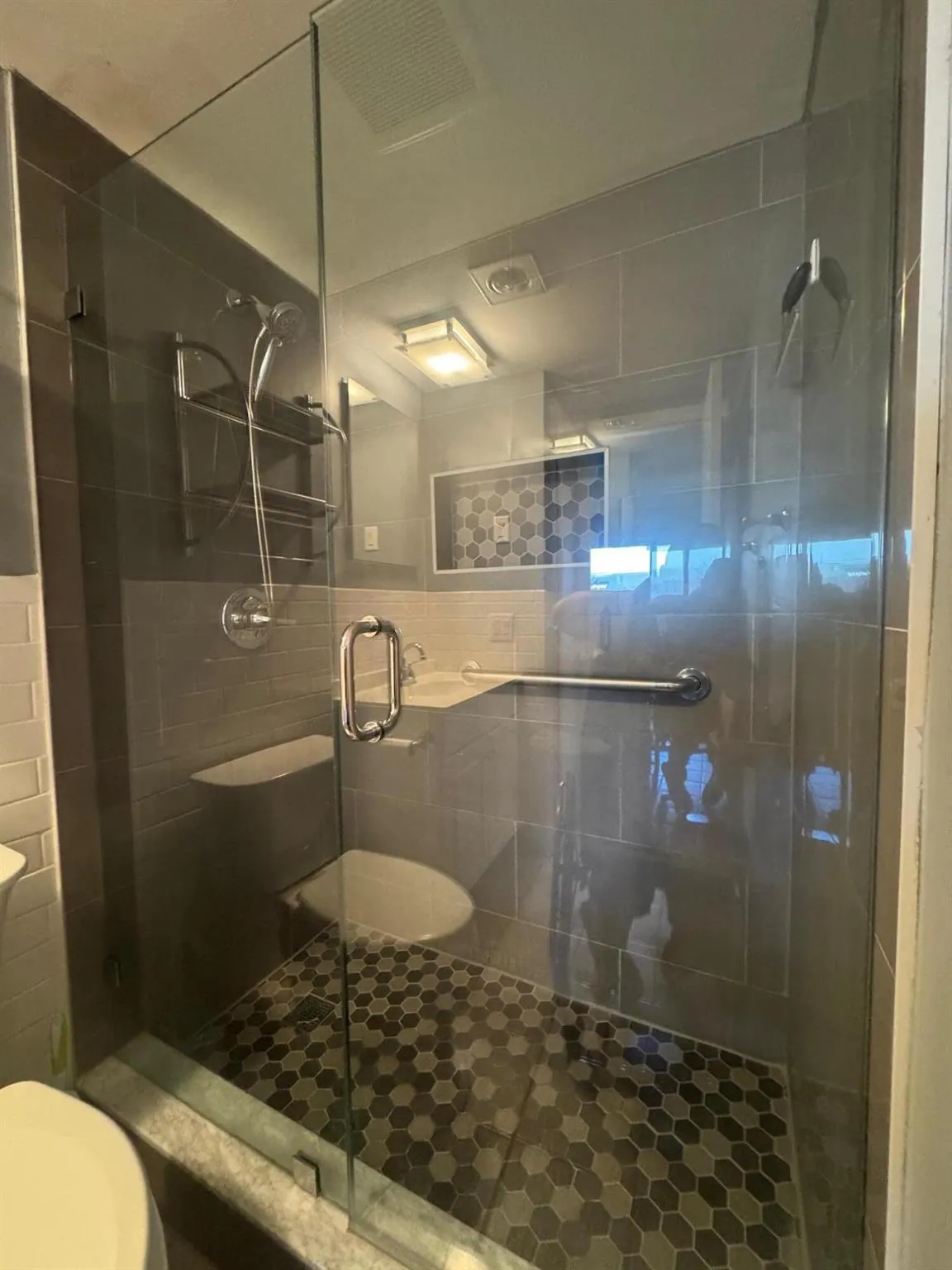 400 S Cypress Road, #406