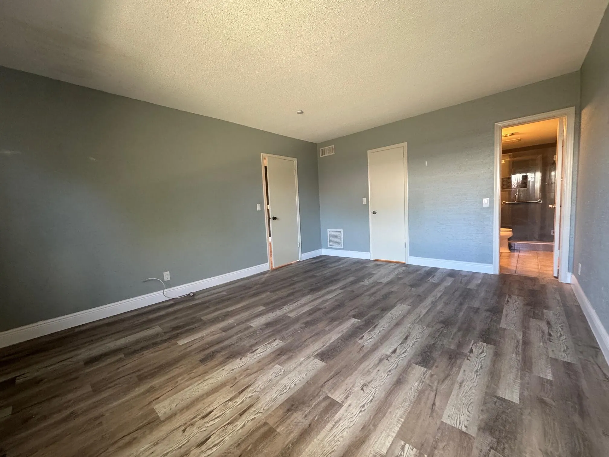 400 S Cypress Road, #406