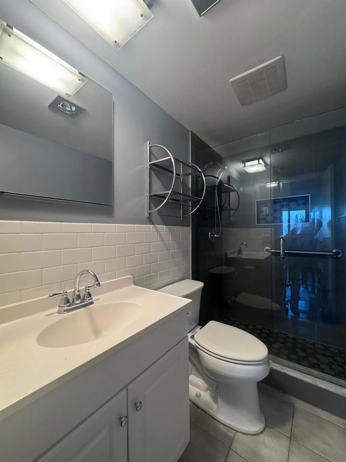 400 S Cypress Road, #406