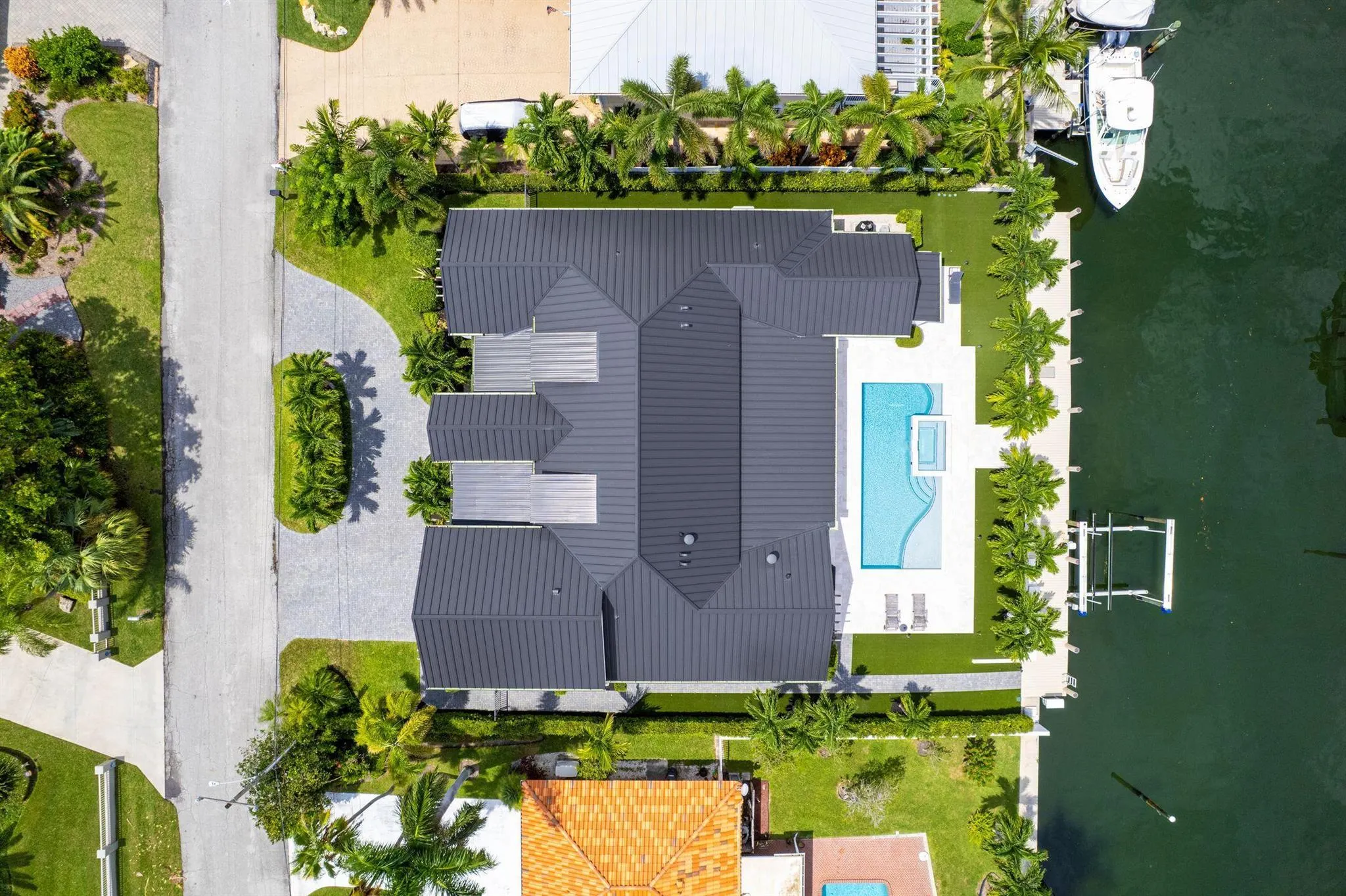 1110 Fairview Lane