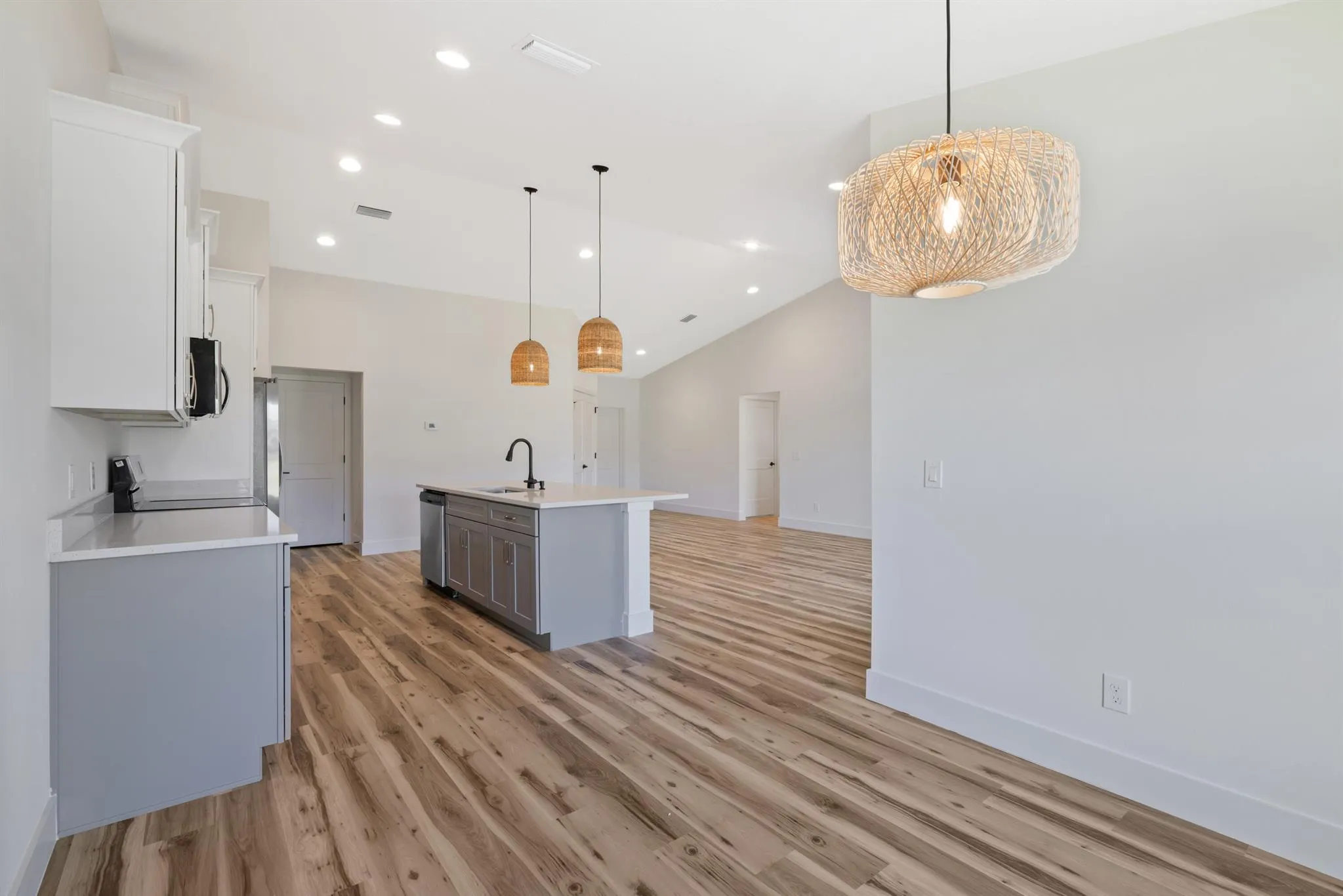 2779 Quentin Avenue SE