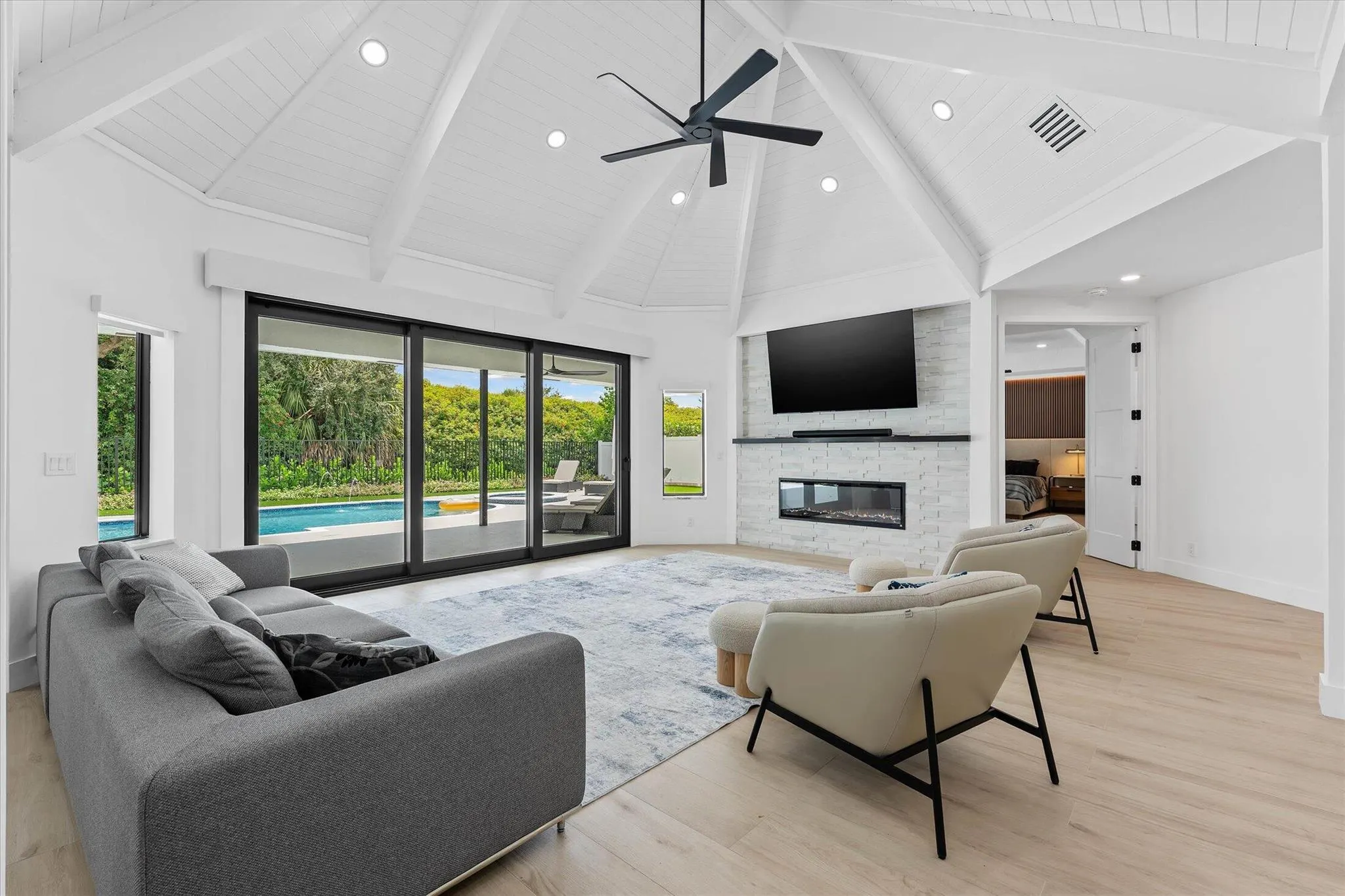 2670 Tecumseh Drive