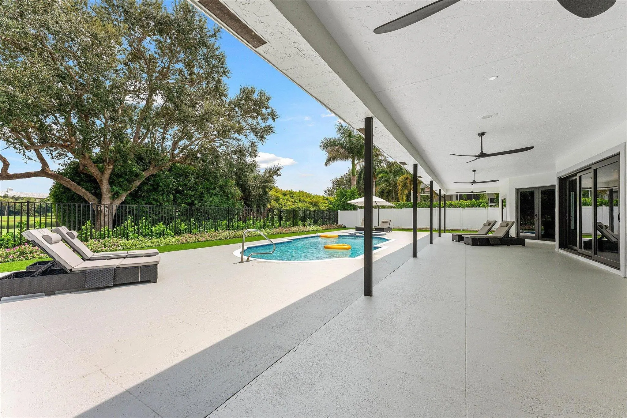 2670 Tecumseh Drive