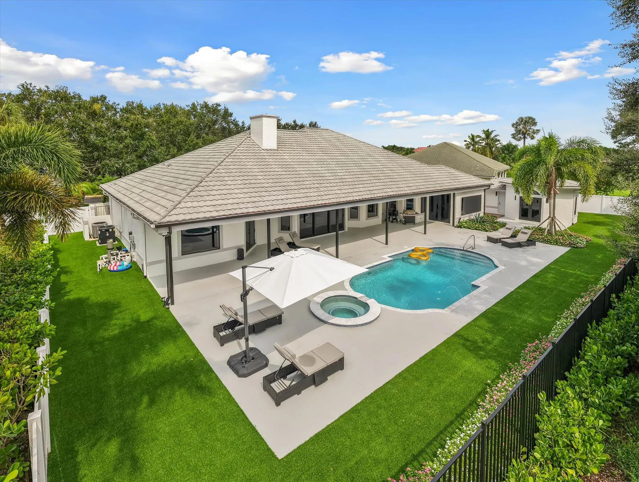 2670 Tecumseh Drive