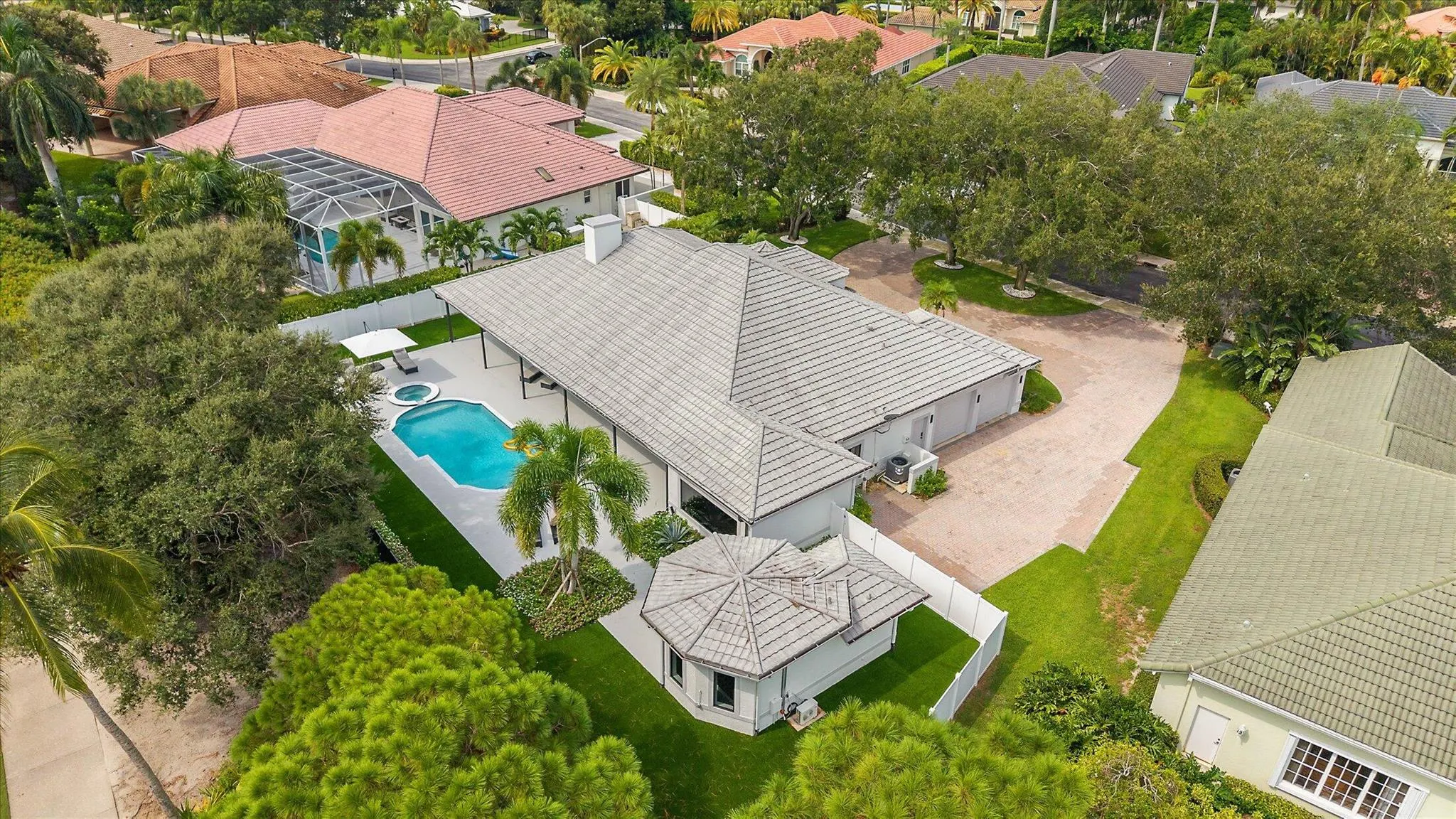 2670 Tecumseh Drive