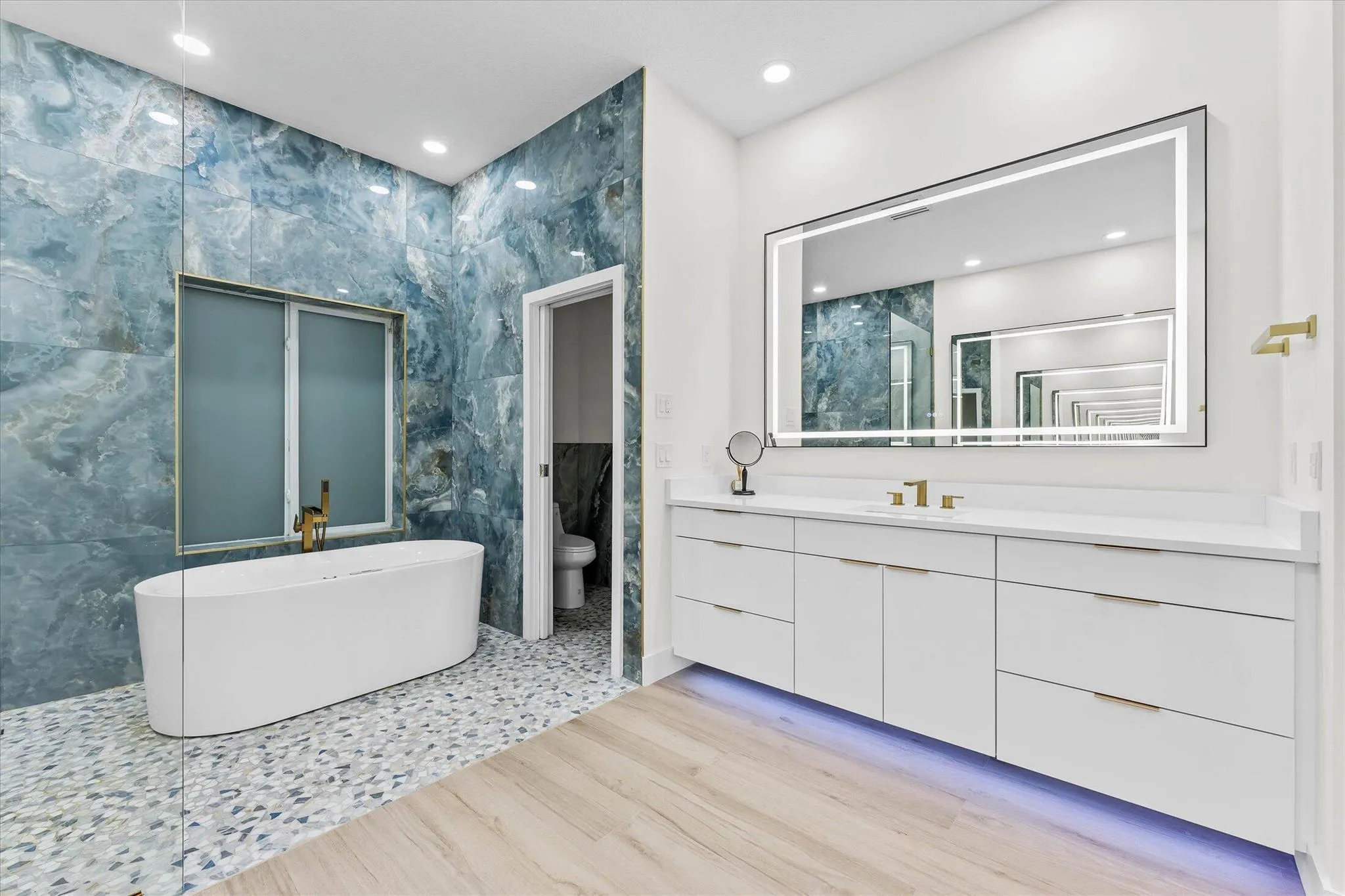 2670 Tecumseh Drive