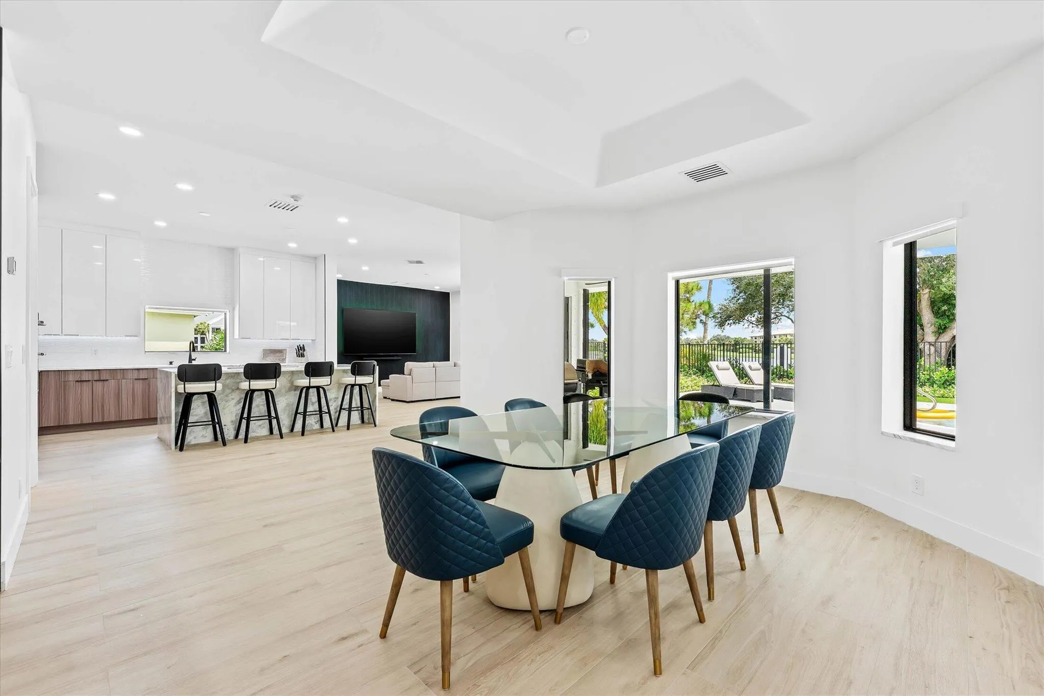 2670 Tecumseh Drive