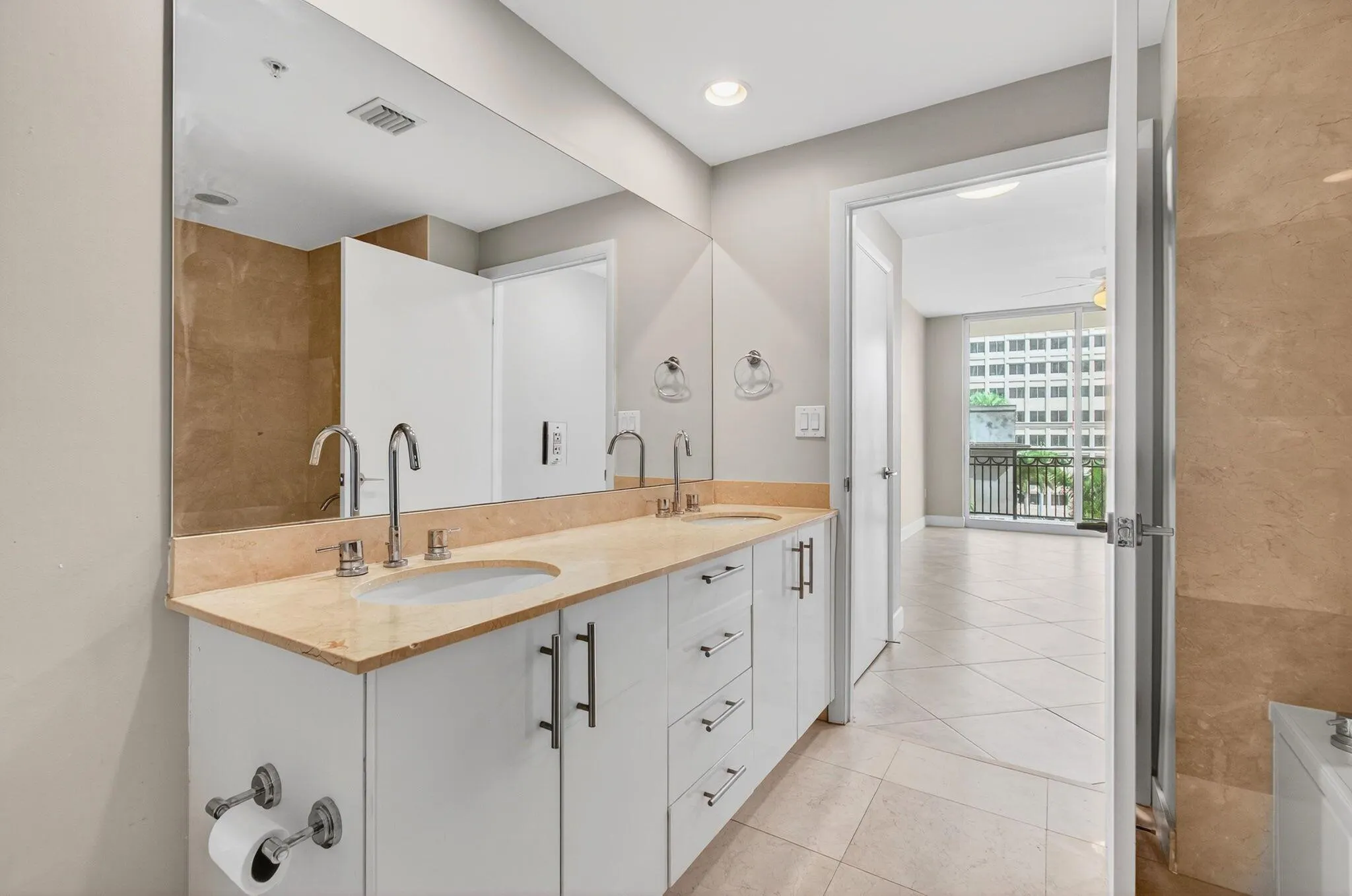550 Okeechobee Boulevard, #608