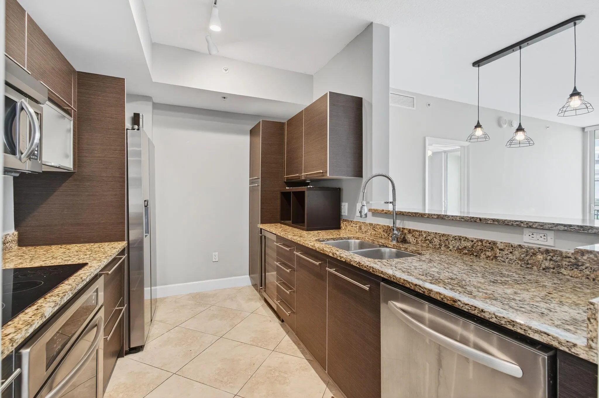 550 Okeechobee Boulevard, #608