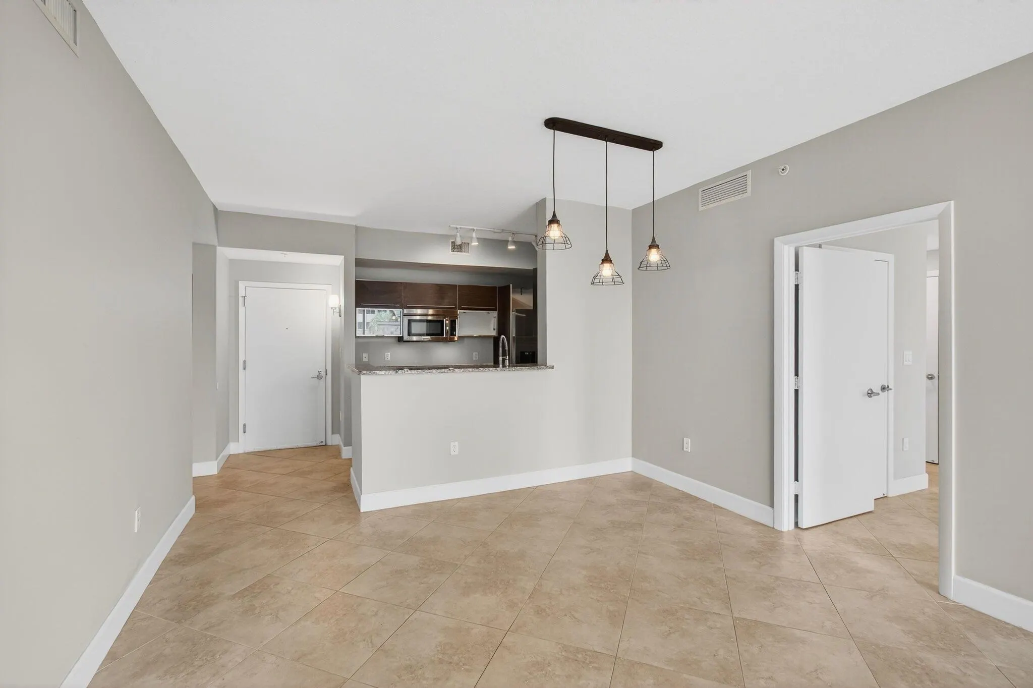 550 Okeechobee Boulevard, #608