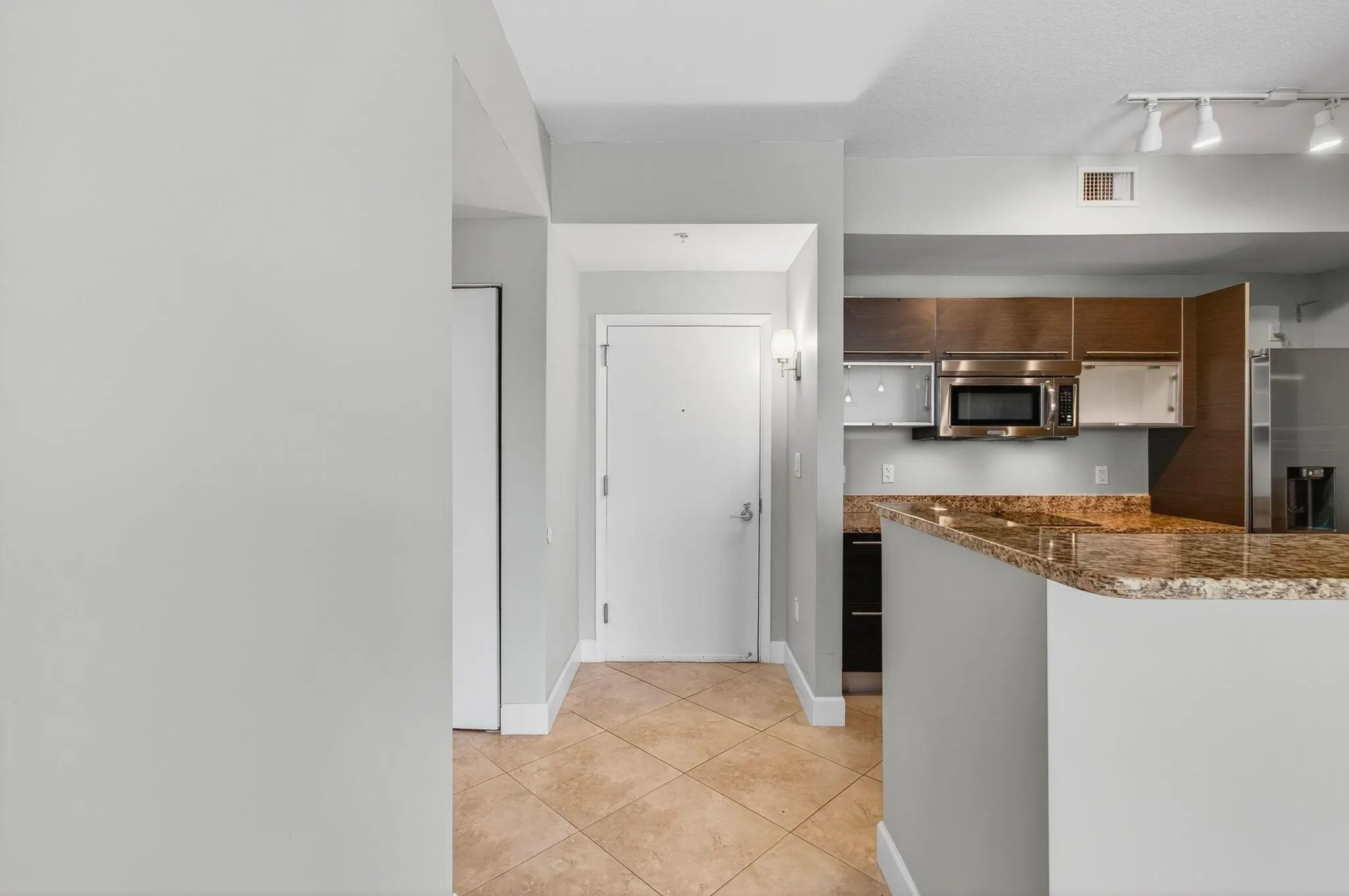 550 Okeechobee Boulevard, #608