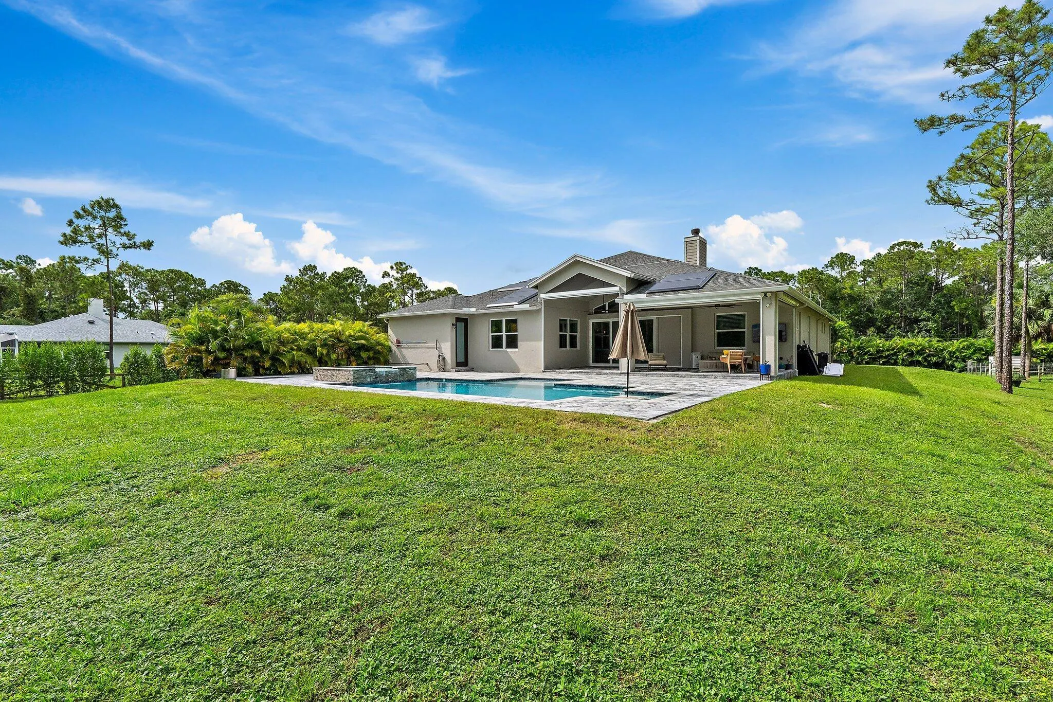 12216 175th Road N