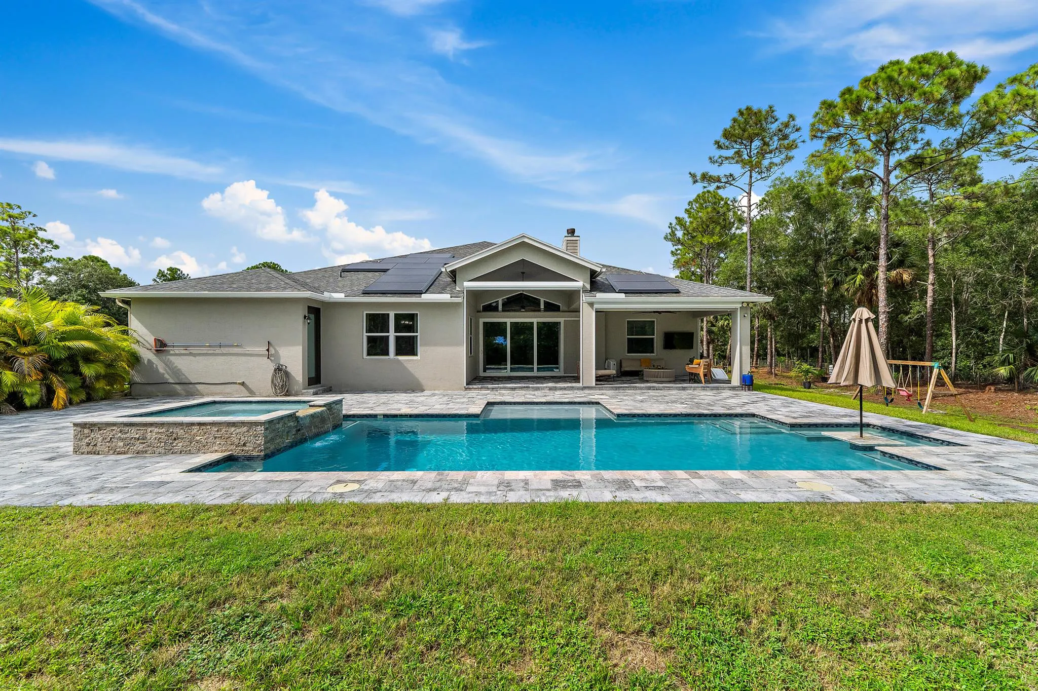 12216 175th Road N