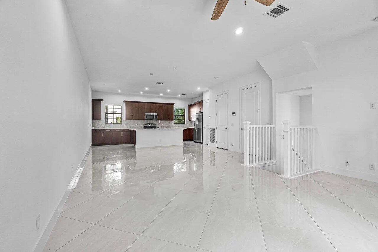 7115 Edison Place