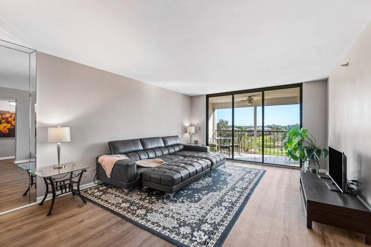 6530 Boca Del Mar Drive, #735