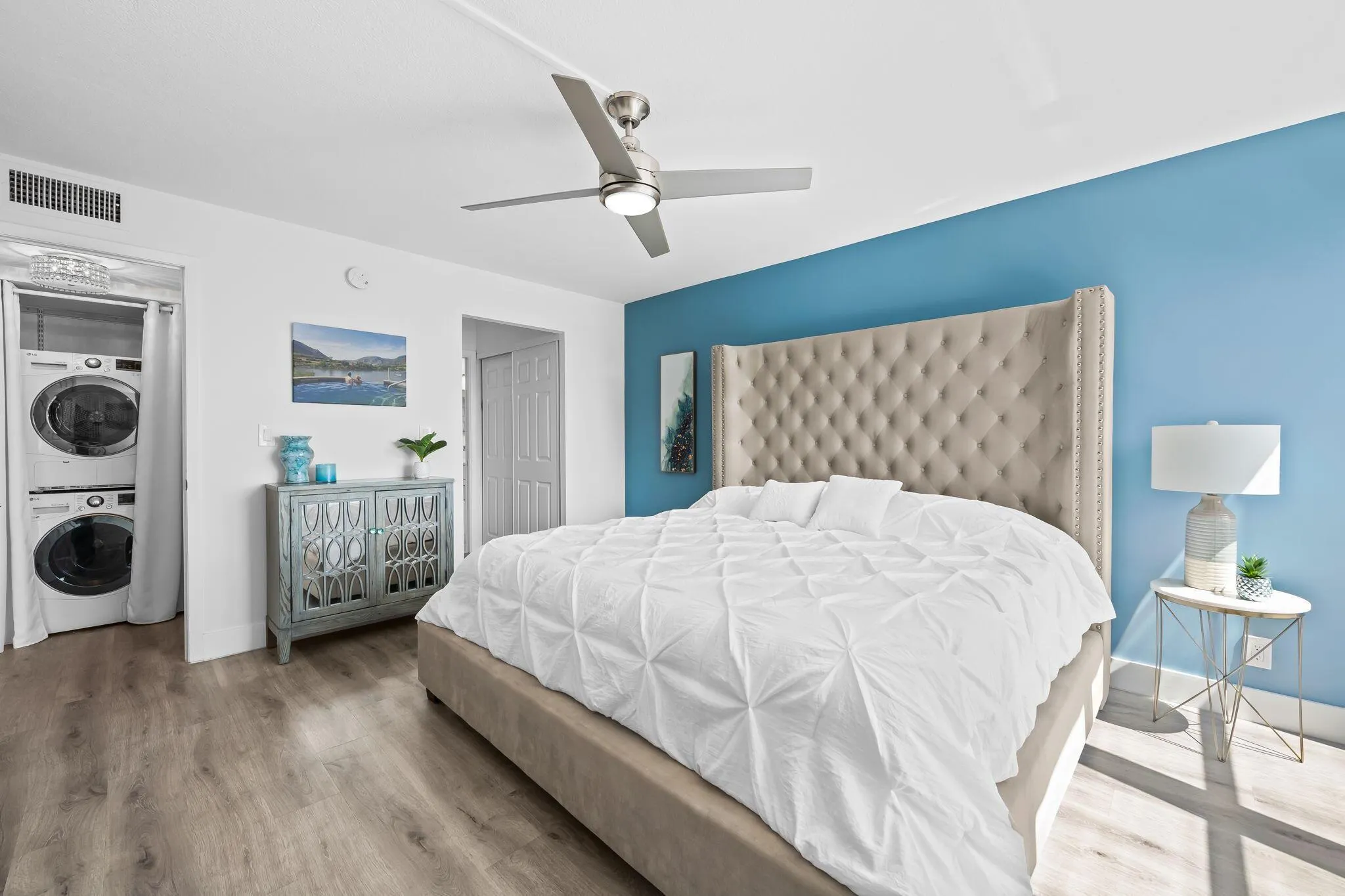15 Royal Palm Way, #202