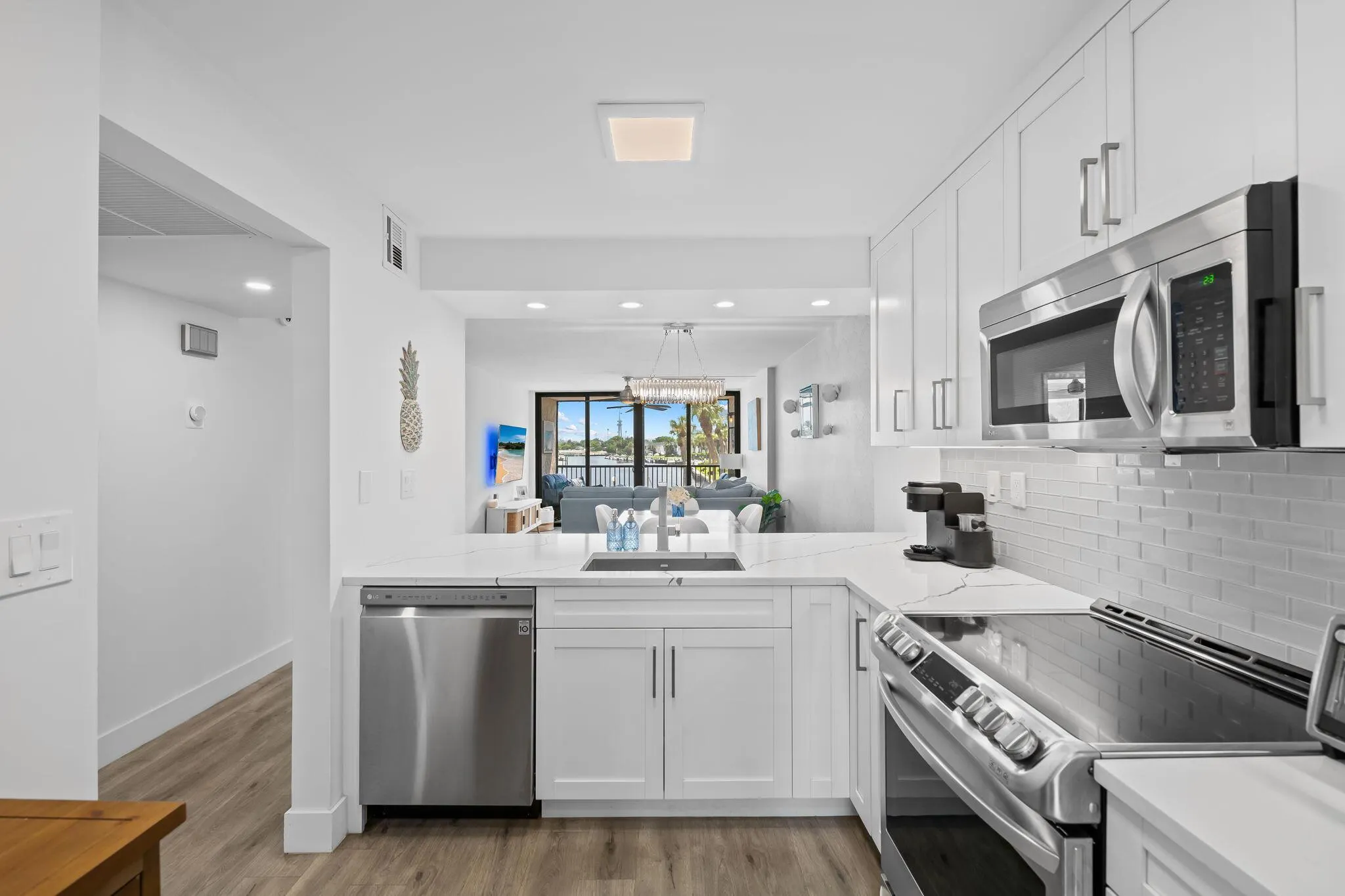 15 Royal Palm Way, #202