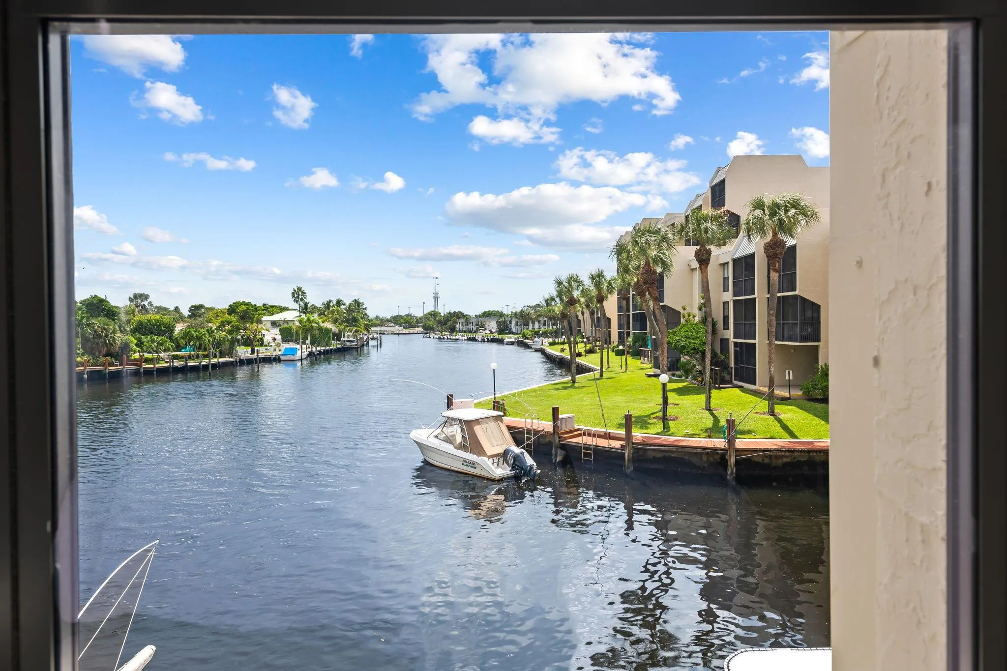 15 Royal Palm Way, #202