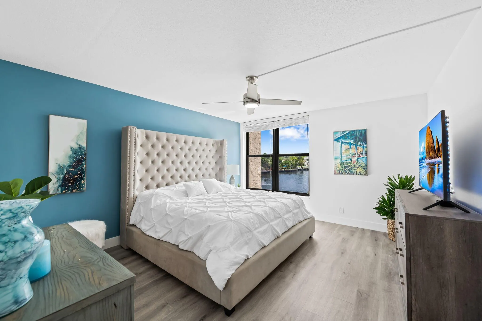 15 Royal Palm Way, #202
