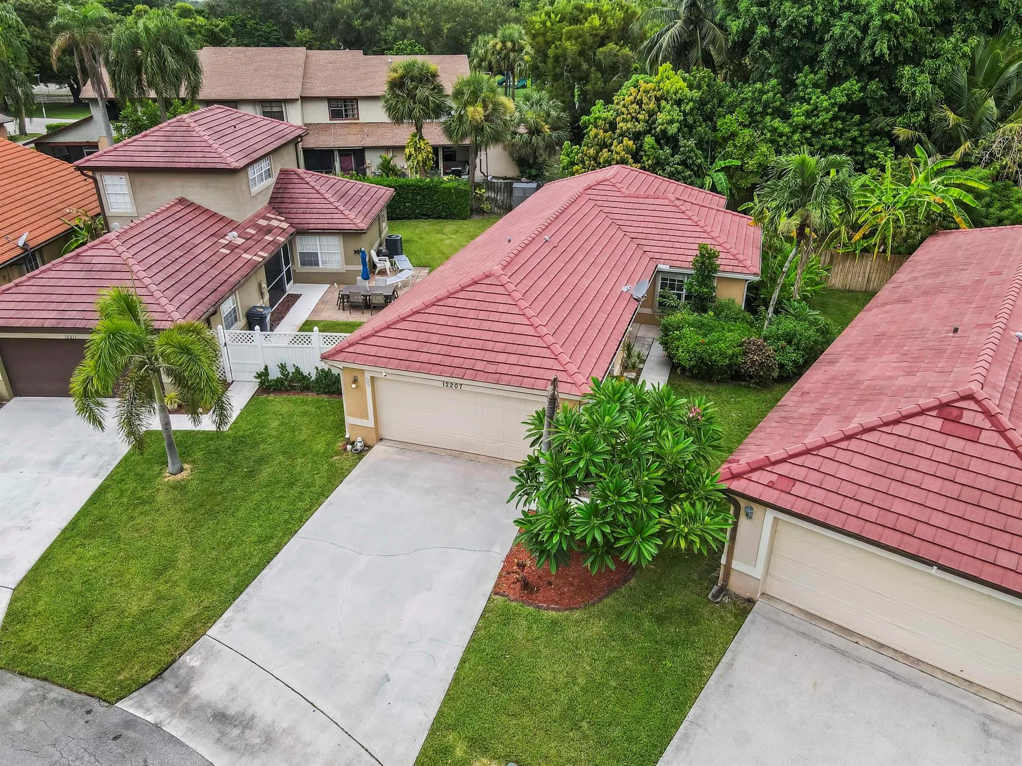 12207 Brisbane Lane