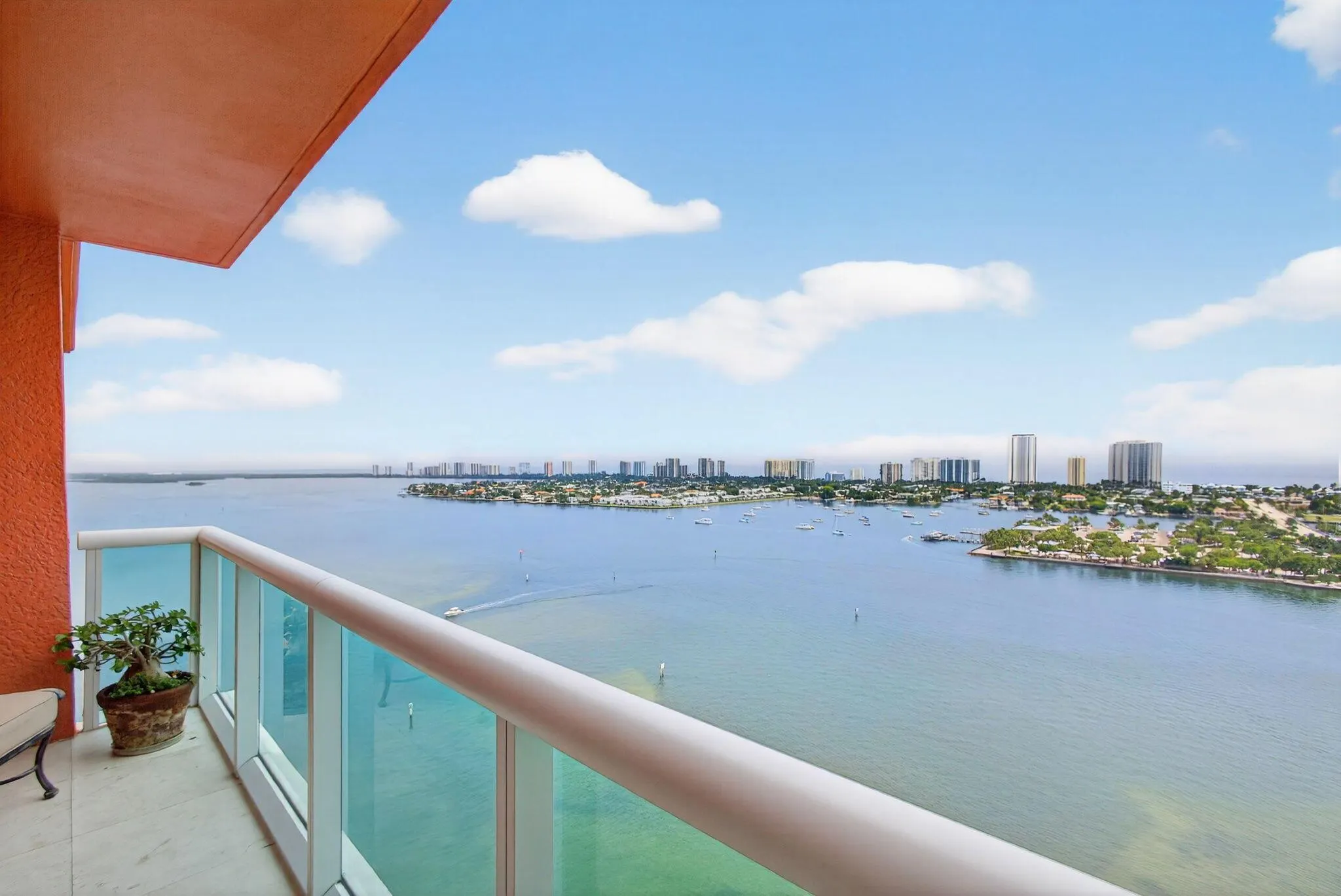 2640 Lake Shore Drive, #2115