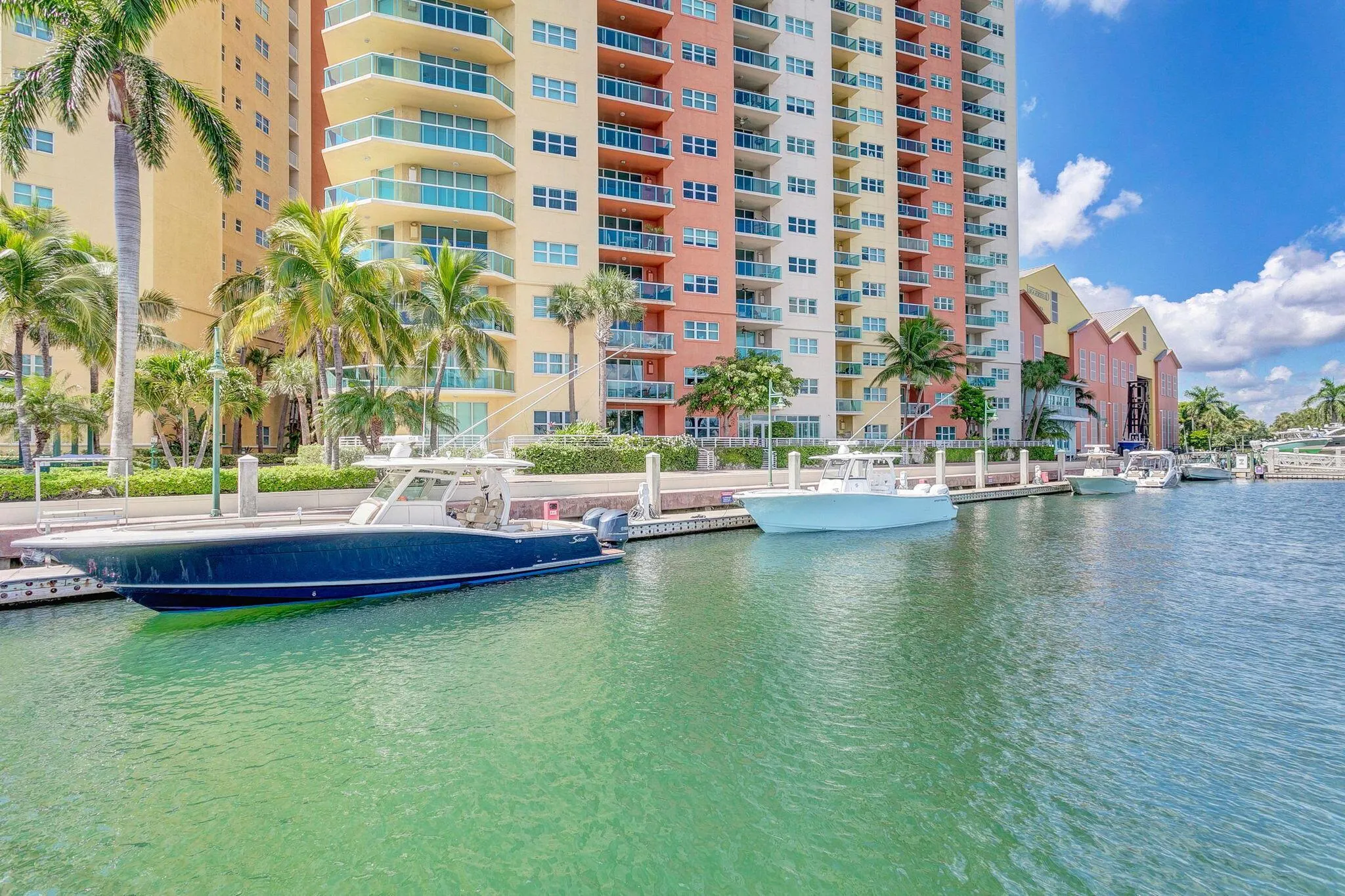 2640 Lake Shore Drive, #2115