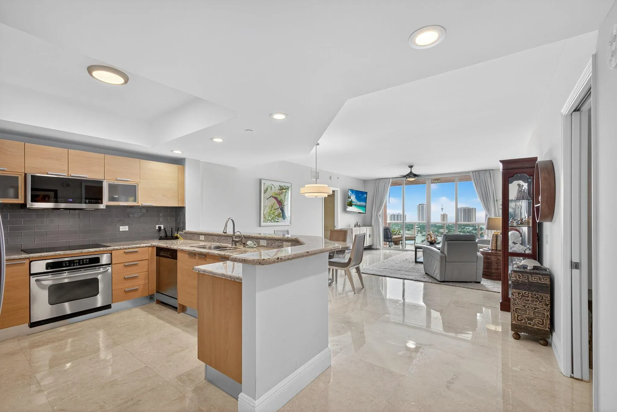 2640 Lake Shore Drive, #2115